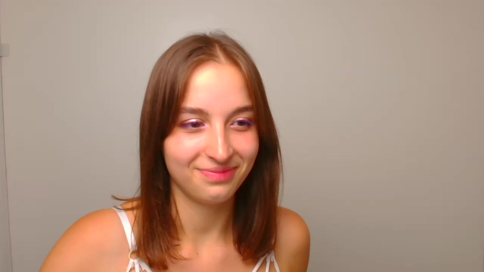 Gallery image thumbnail from Lilli_Fun's myfreecams stream on, 07/16/2023, 15:21 image 6 of 20