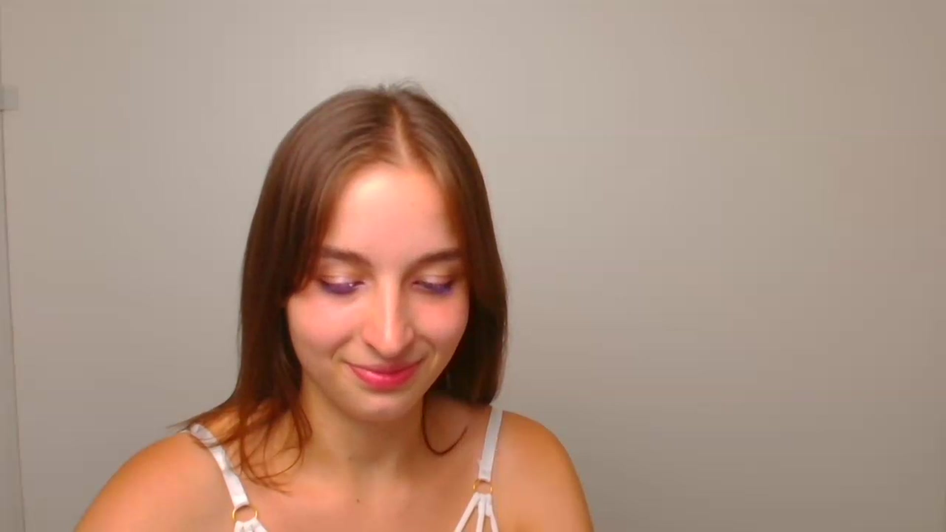 Gallery image thumbnail from Lilli_Fun's myfreecams stream on, 07/16/2023, 15:21 image 2 of 20
