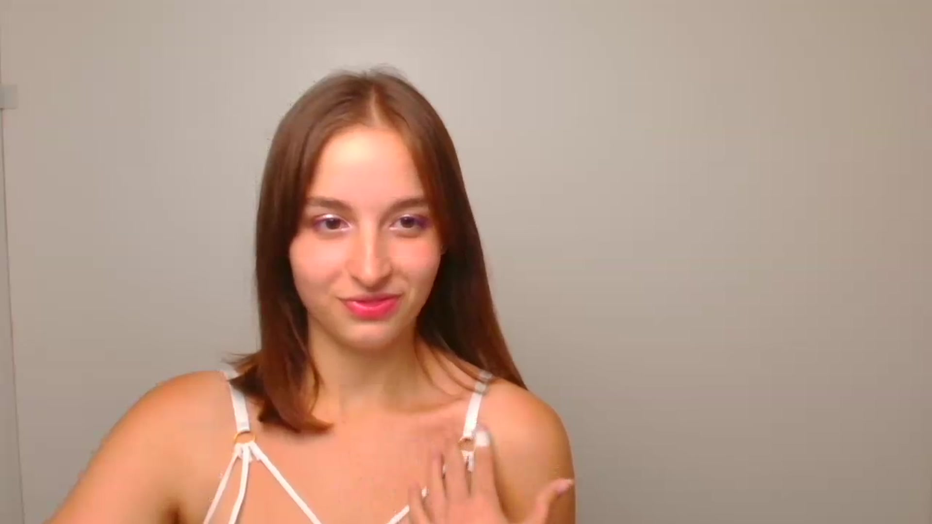 Gallery image thumbnail from Lilli_Fun's myfreecams stream on, 07/16/2023, 15:21 image 18 of 20