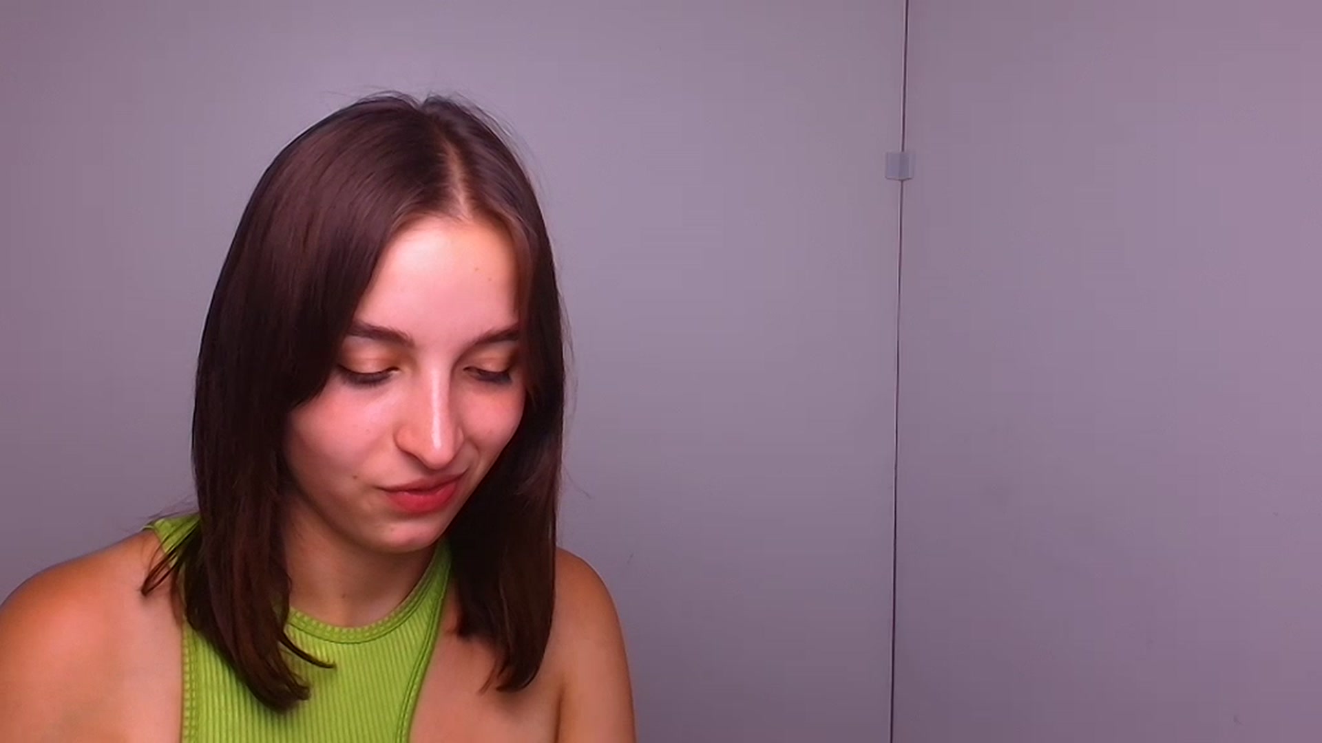 Gallery image thumbnail from Lilli_Fun's myfreecams stream on, 07/17/2023, 10:36 image 16 of 20