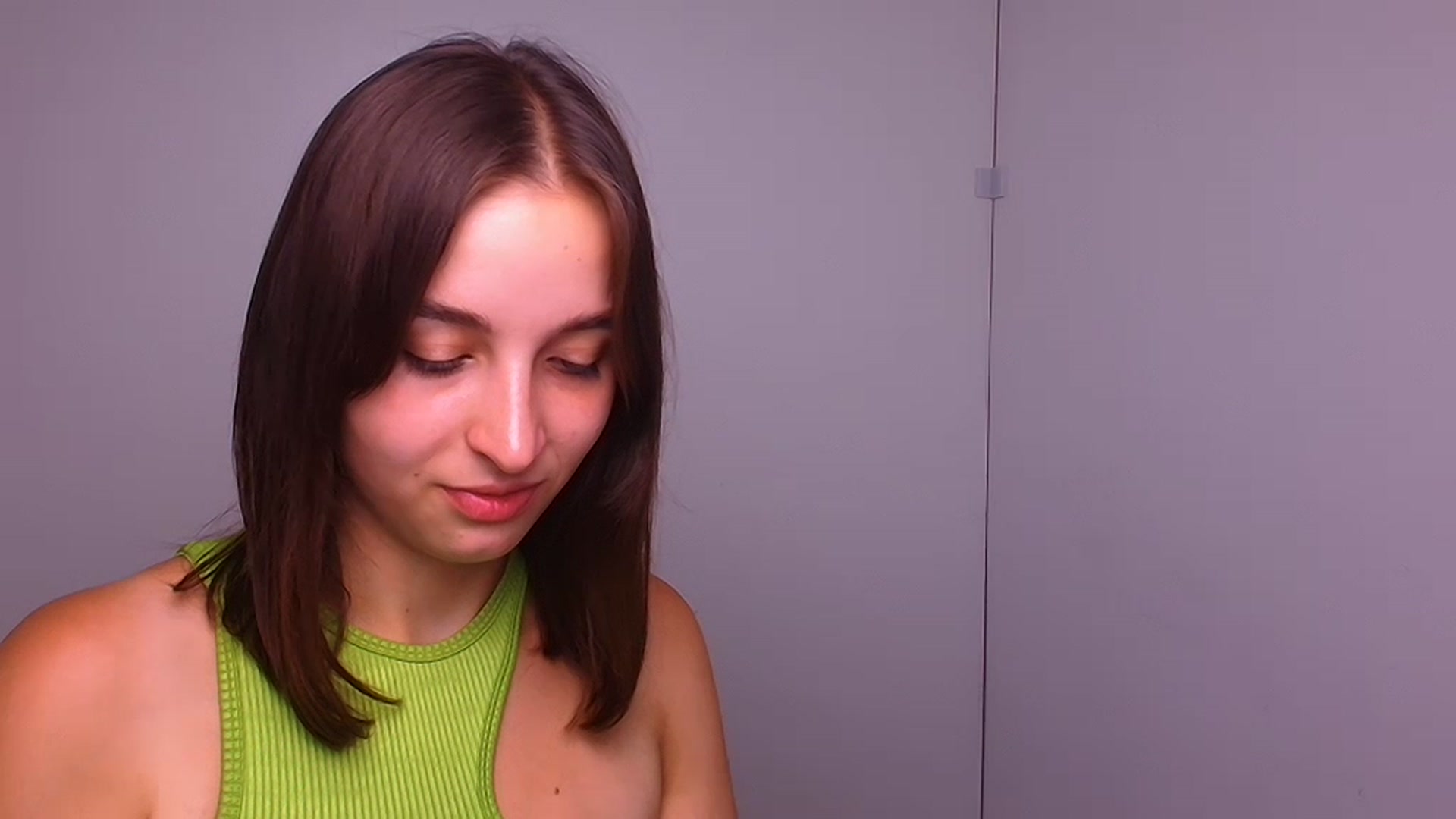 Gallery image thumbnail from Lilli_Fun's myfreecams stream on, 07/17/2023, 10:36 image 17 of 20