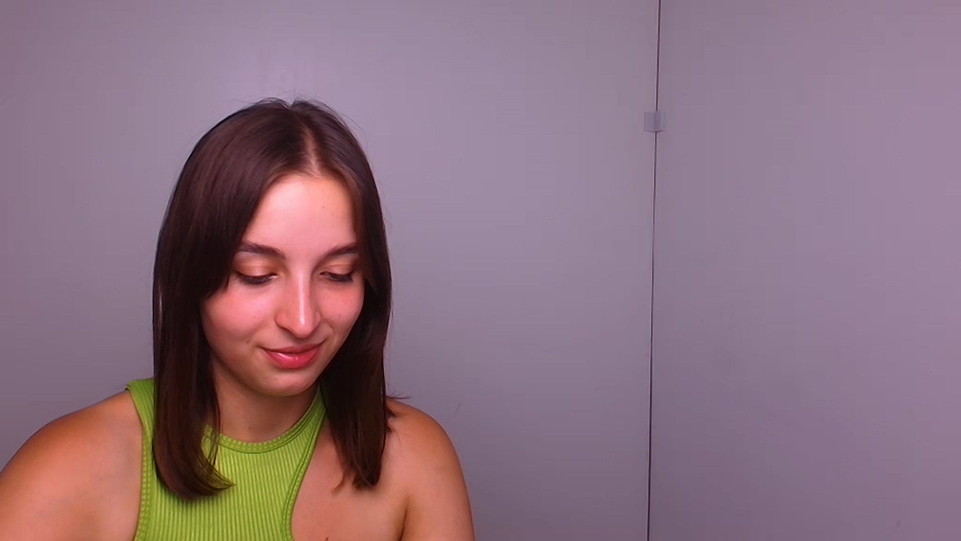 Gallery image thumbnail from Lilli_Fun's myfreecams stream on, 07/17/2023, 10:36 image 1 of 20