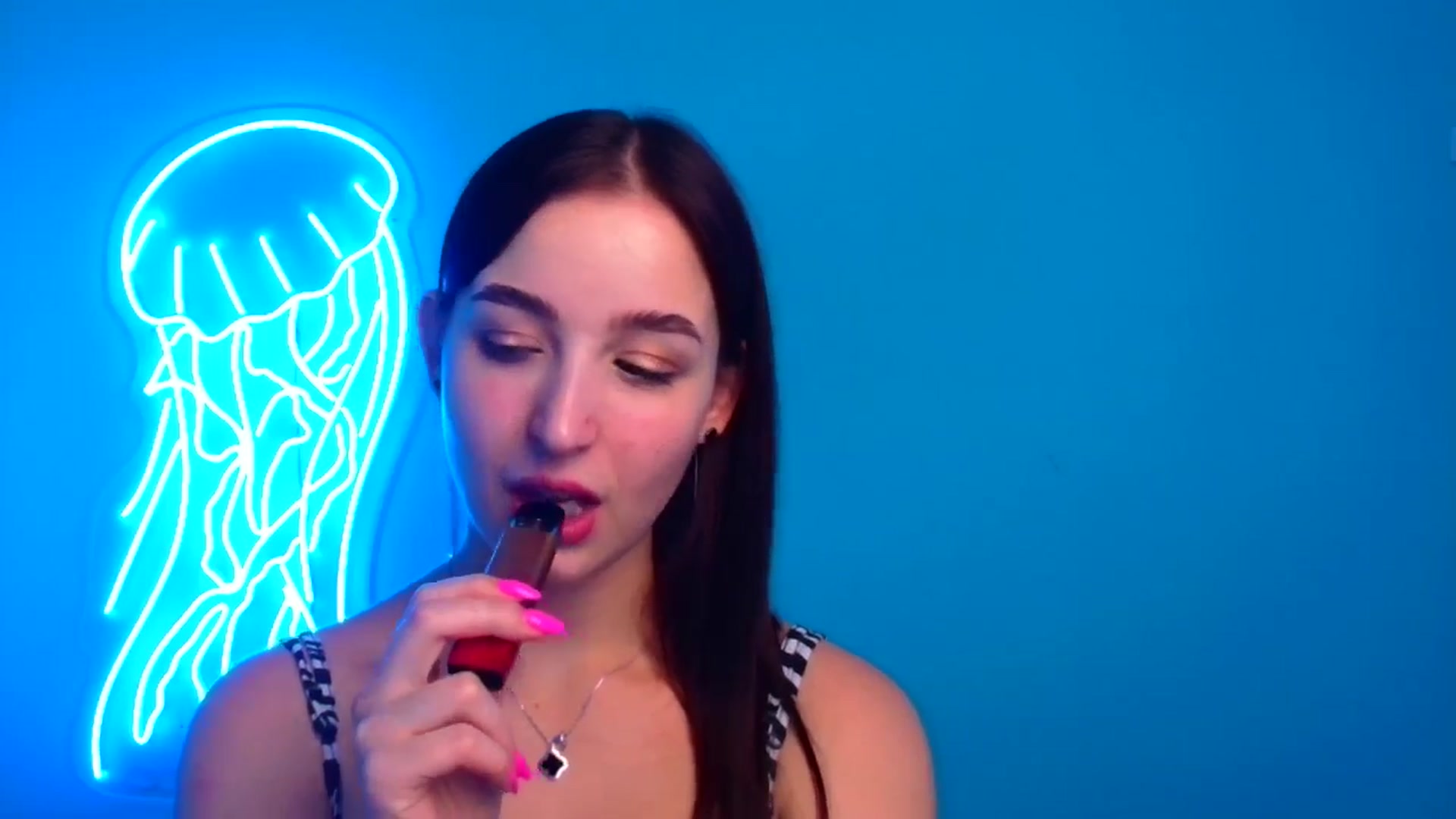 Gallery image thumbnail from Lilli_Fun's myfreecams stream on, 06/01/2024, 16:11 image 18 of 20