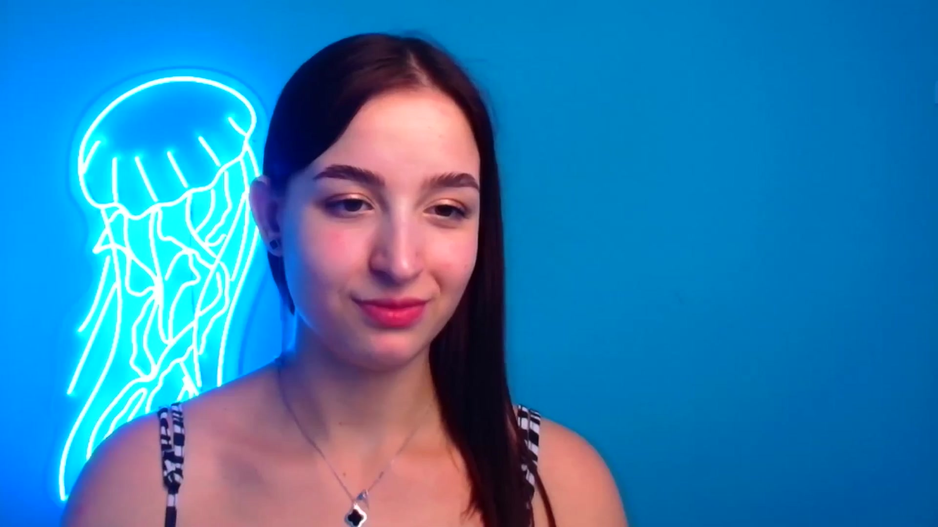 Gallery image thumbnail from Lilli_Fun's myfreecams stream on, 06/01/2024, 16:11 image 17 of 20