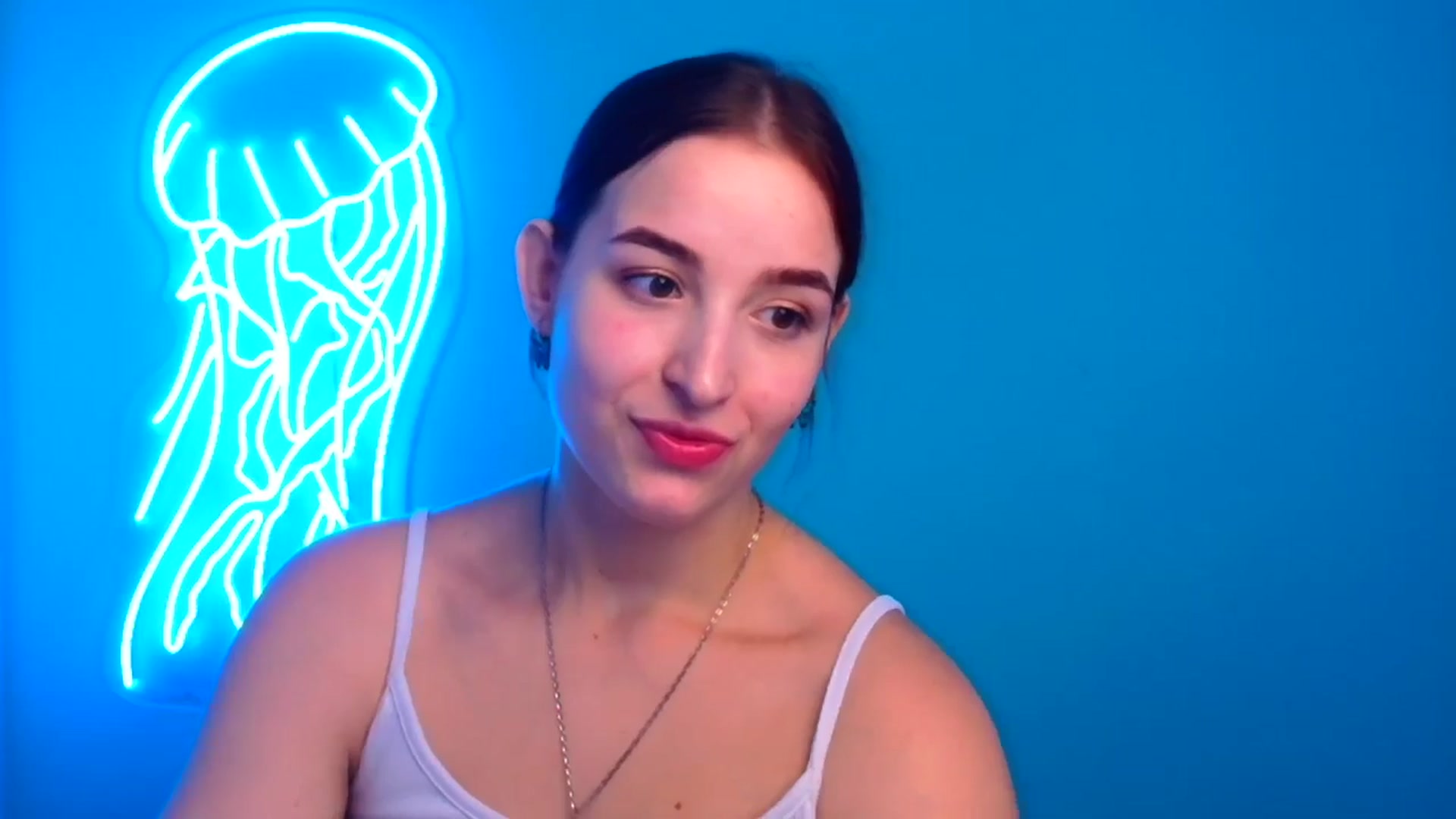 Gallery image thumbnail from Lilli_Fun's myfreecams stream on, 06/16/2024, 10:59 image 6 of 20