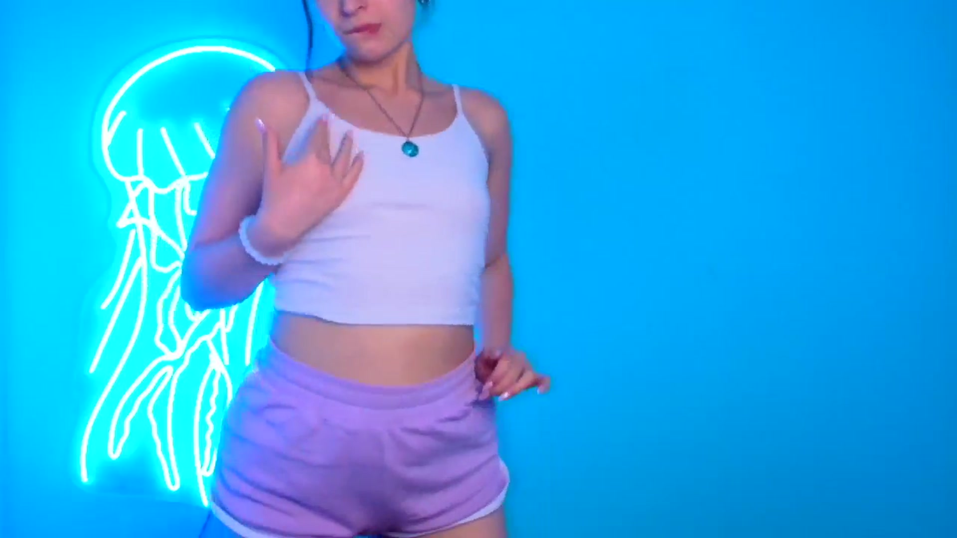 Gallery image thumbnail from Lilli_Fun's myfreecams stream on, 06/16/2024, 10:59 image 19 of 20