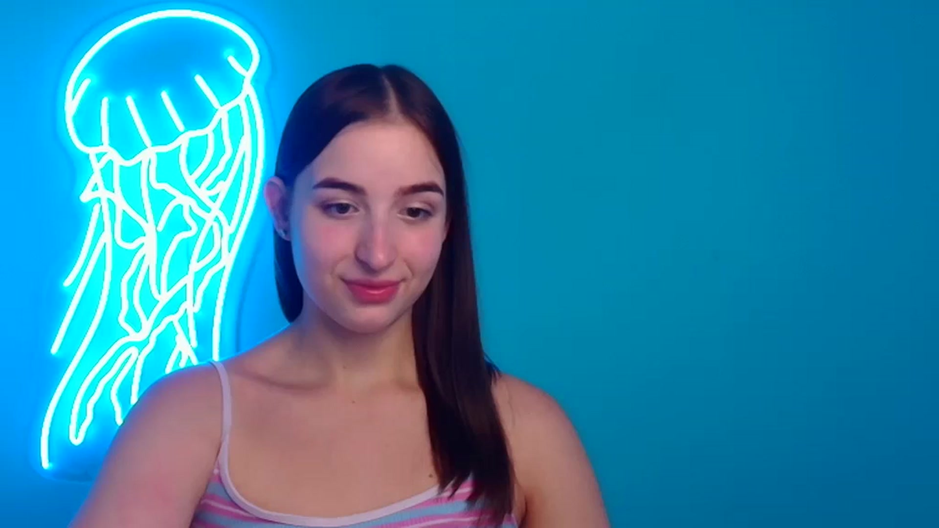 Gallery image thumbnail from Lilli_Fun's myfreecams stream on, 07/08/2024, 24:04 image 9 of 20