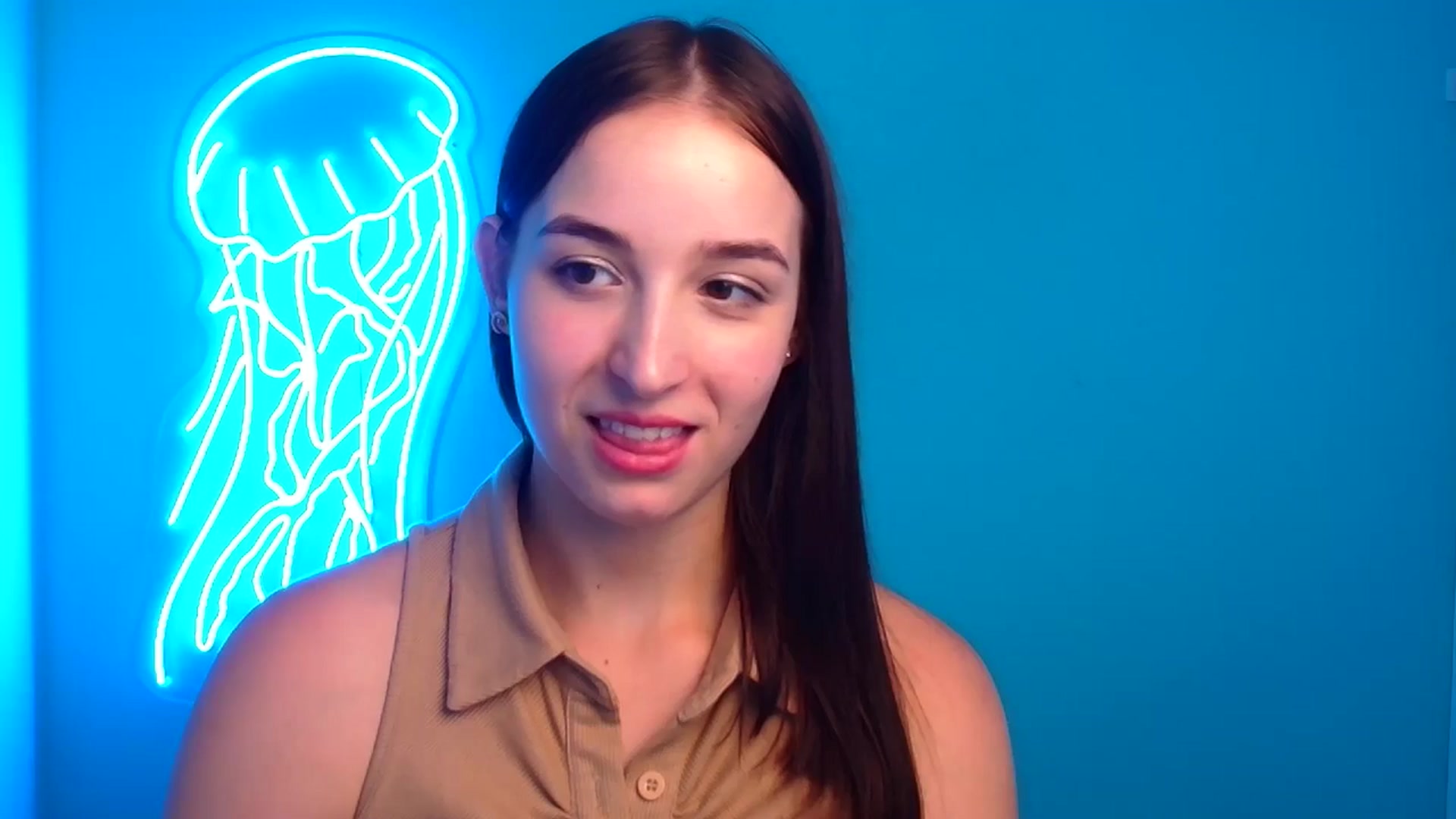 Gallery image thumbnail from Lilli_Fun's myfreecams stream on, 07/15/2024, 20:10 image 20 of 20