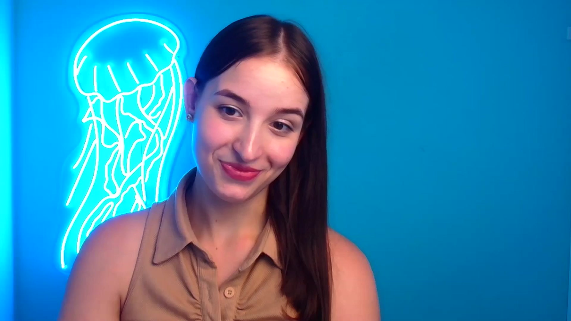 Gallery image thumbnail from Lilli_Fun's myfreecams stream on, 07/15/2024, 20:10 image 13 of 20