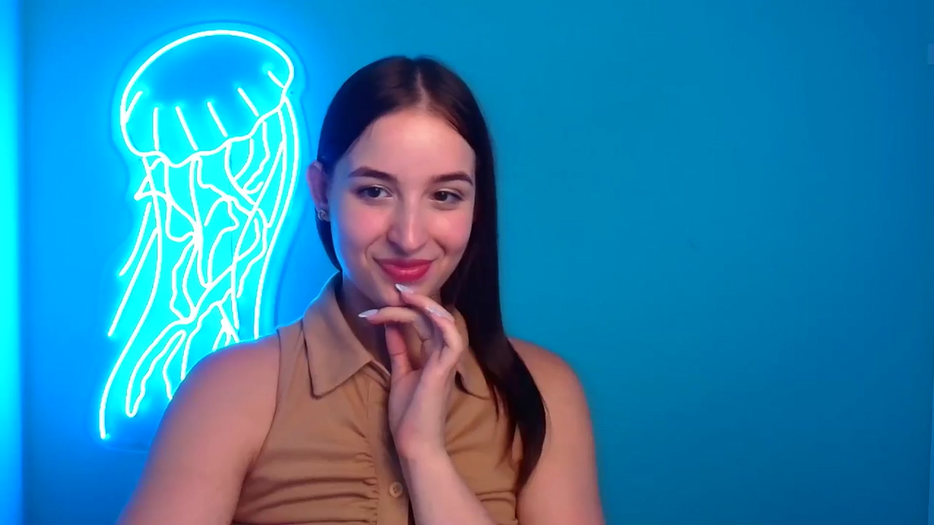 Gallery image thumbnail from Lilli_Fun's myfreecams stream on, 07/15/2024, 20:10 image 6 of 20