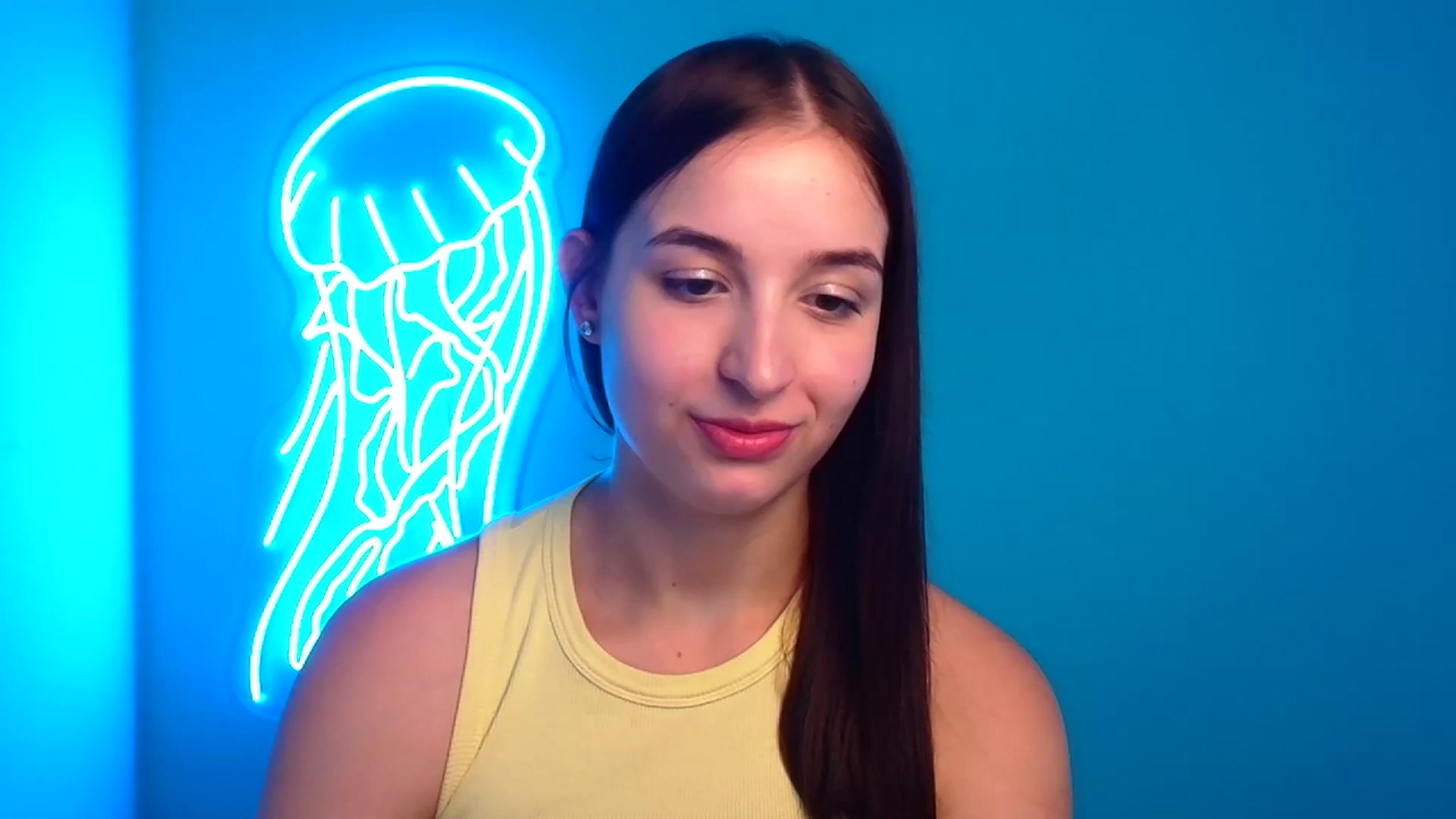 Gallery image thumbnail from Lilli_Fun's myfreecams stream on, 07/18/2024, 08:20 image 10 of 20