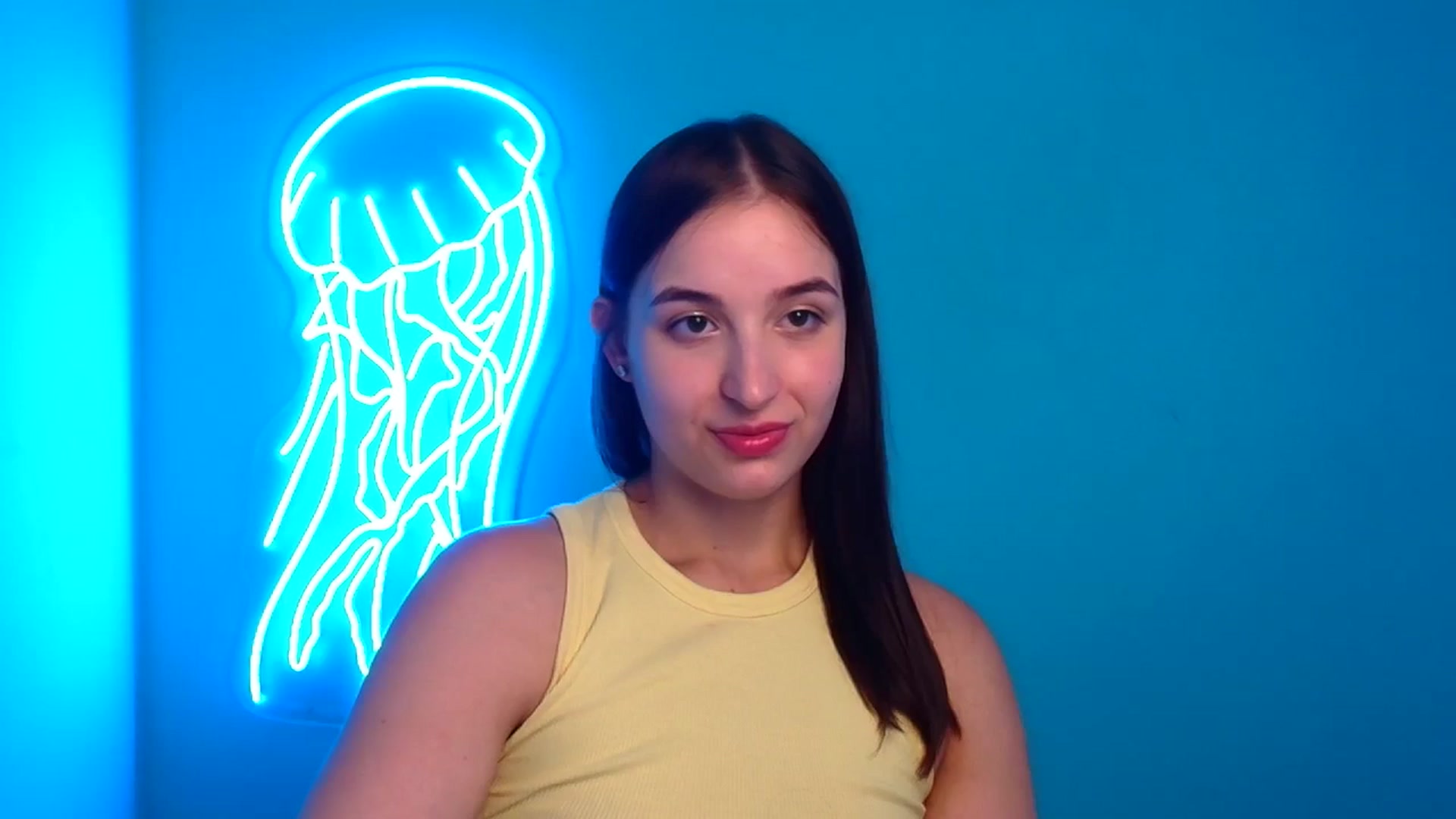Gallery image thumbnail from Lilli_Fun's myfreecams stream on, 07/18/2024, 08:20 image 18 of 20