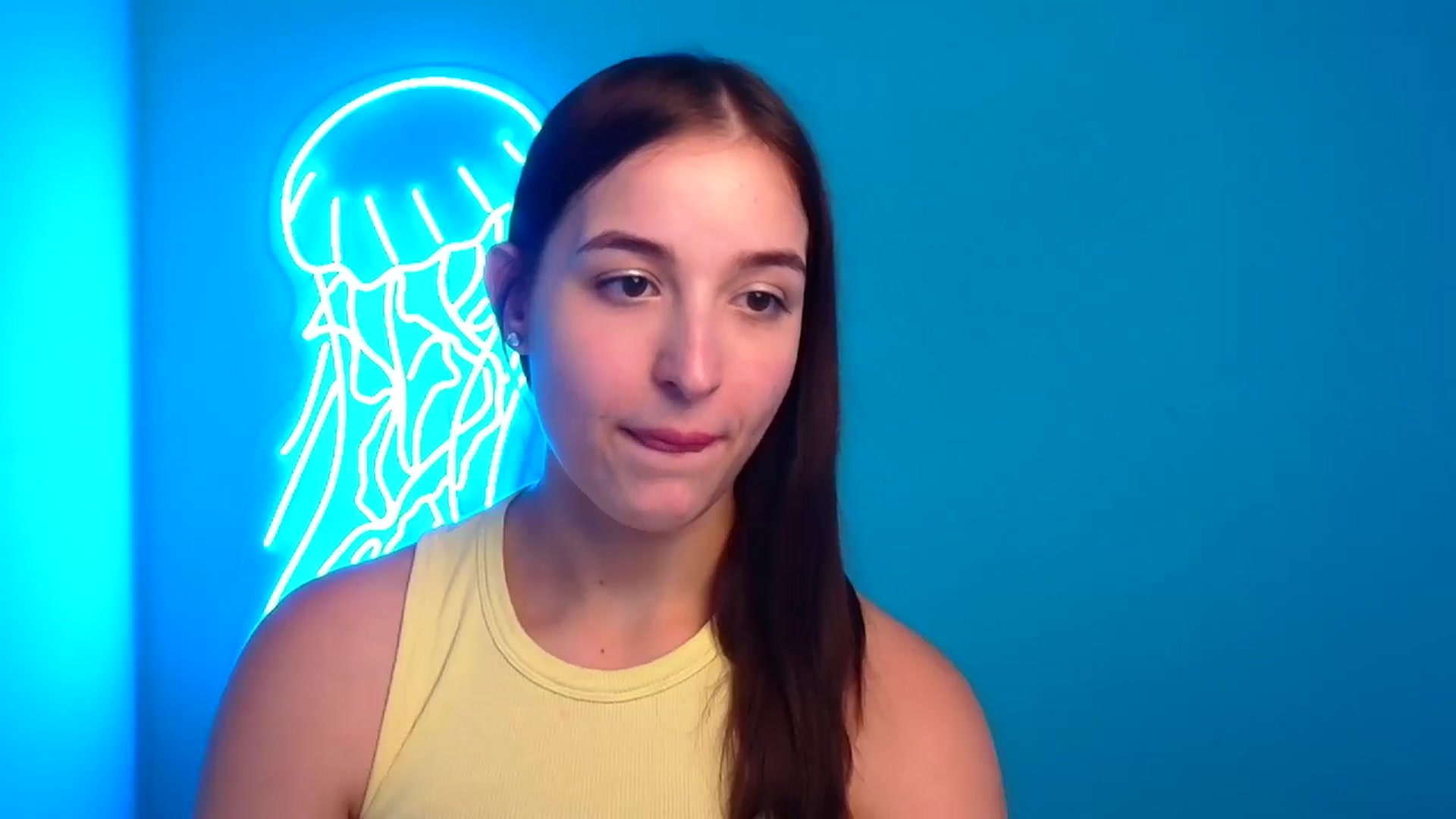 Gallery image thumbnail from Lilli_Fun's myfreecams stream on, 07/18/2024, 08:20 image 2 of 20