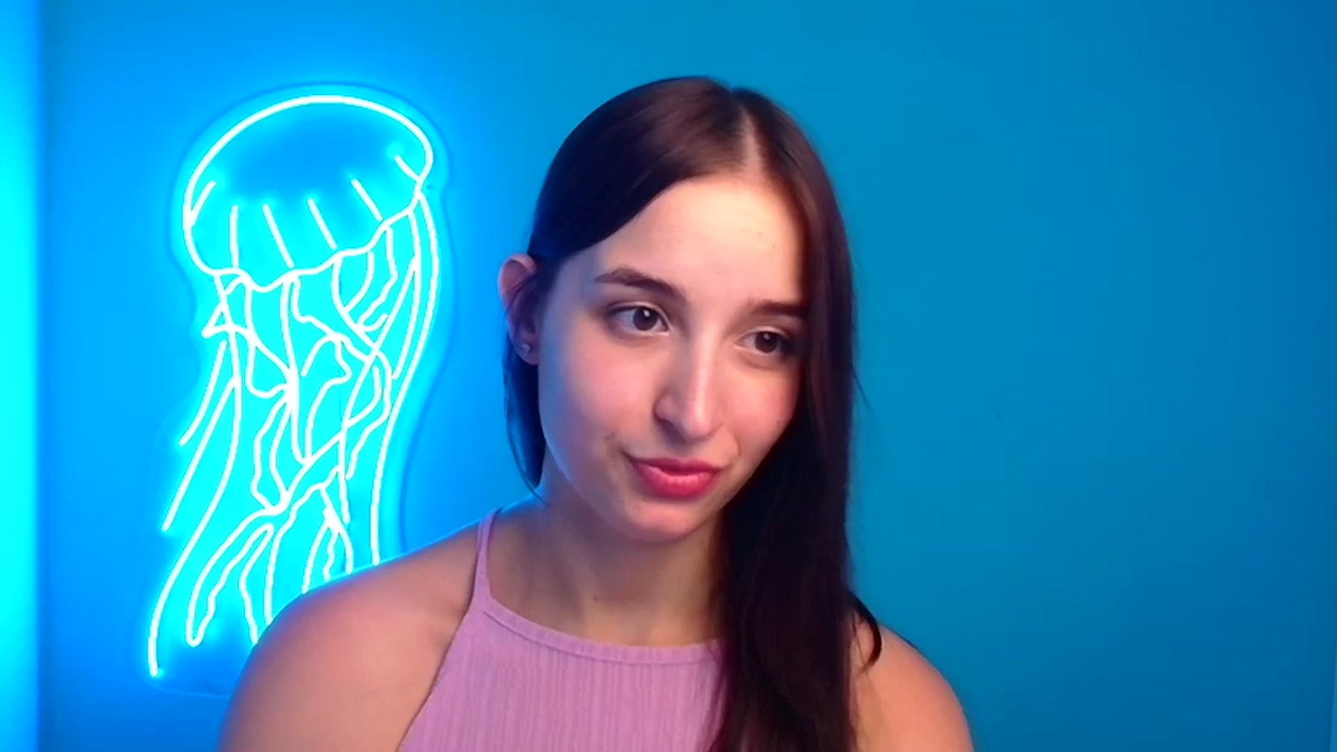 Gallery image thumbnail from Lilli_Fun's myfreecams stream on, 07/19/2024, 12:20 image 19 of 20