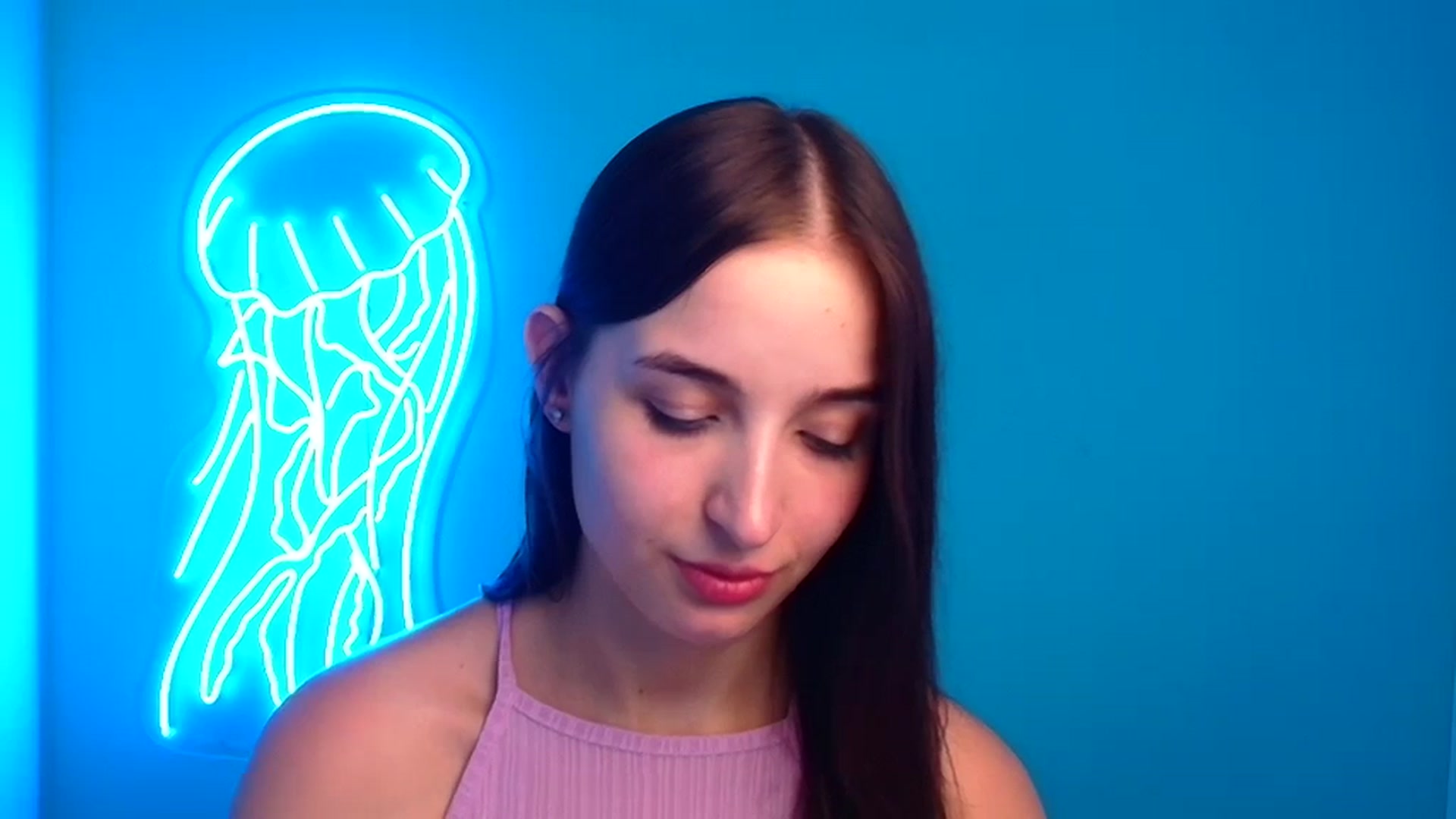 Gallery image thumbnail from Lilli_Fun's myfreecams stream on, 07/19/2024, 13:27 image 7 of 20