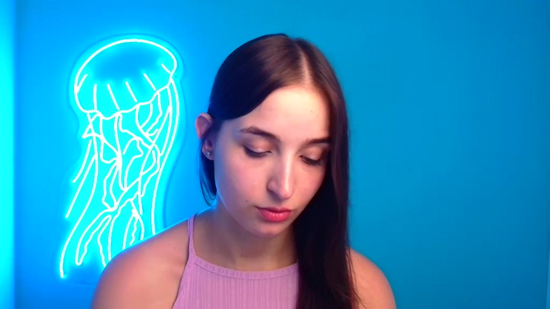 Gallery image thumbnail from Lilli_Fun's myfreecams stream on, 07/19/2024, 13:27 image 12 of 20