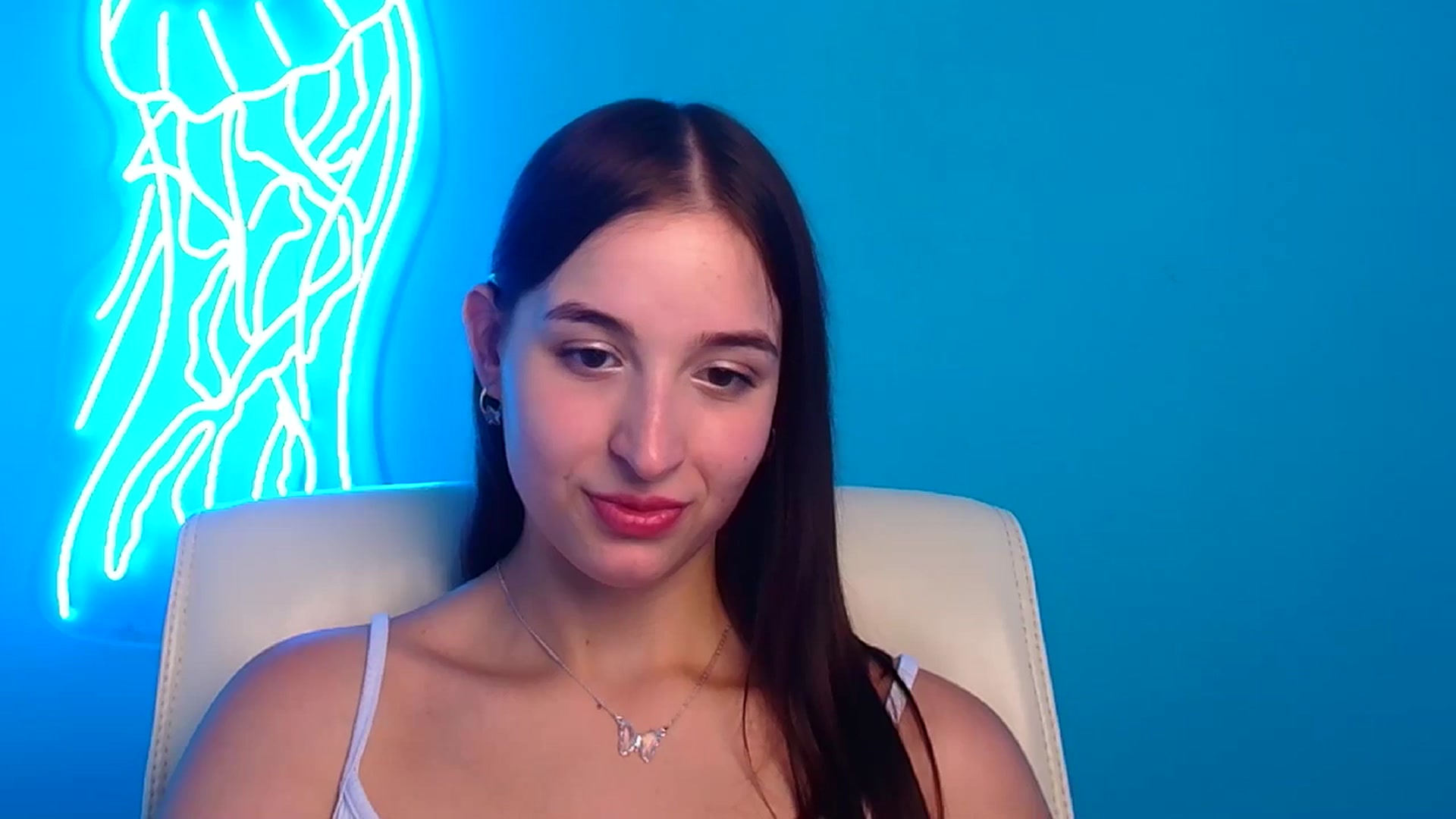 Gallery image thumbnail from Lilli_Fun's myfreecams stream on, 07/20/2024, 08:14 image 9 of 20