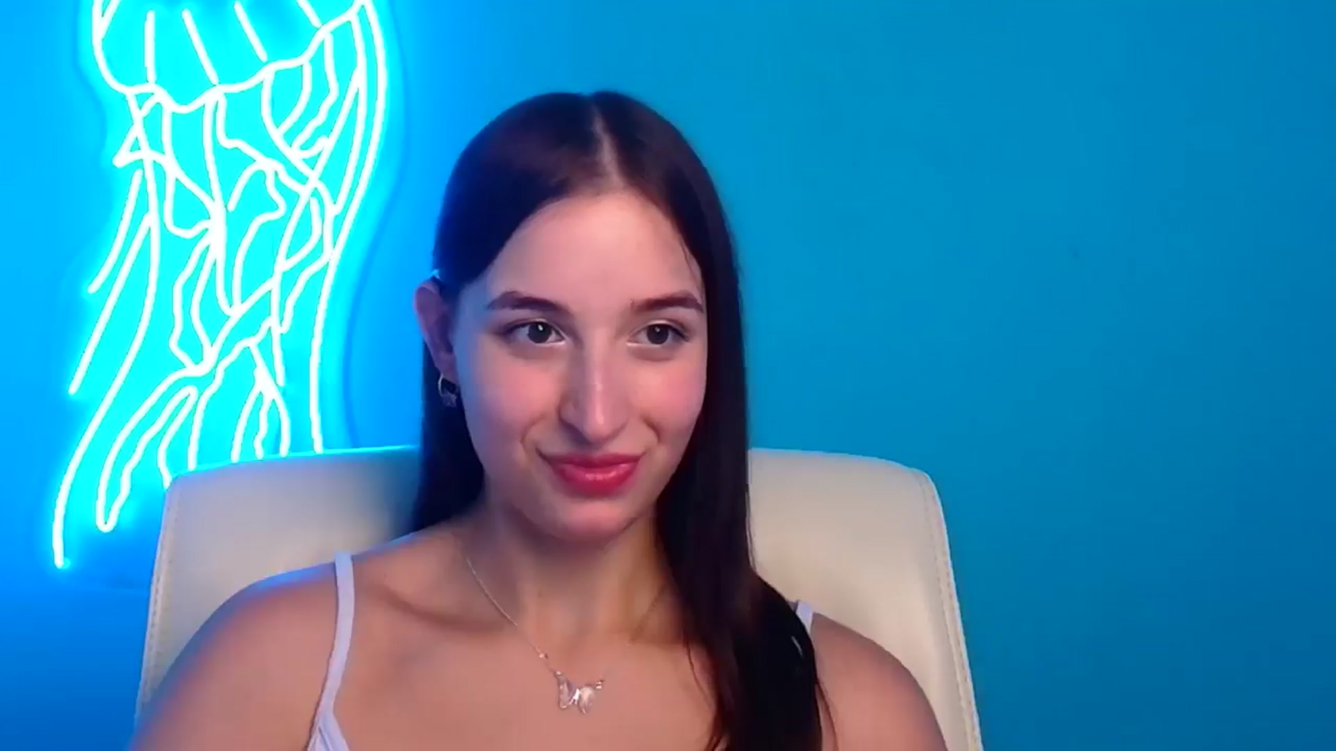 Gallery image thumbnail from Lilli_Fun's myfreecams stream on, 07/20/2024, 08:14 image 6 of 20