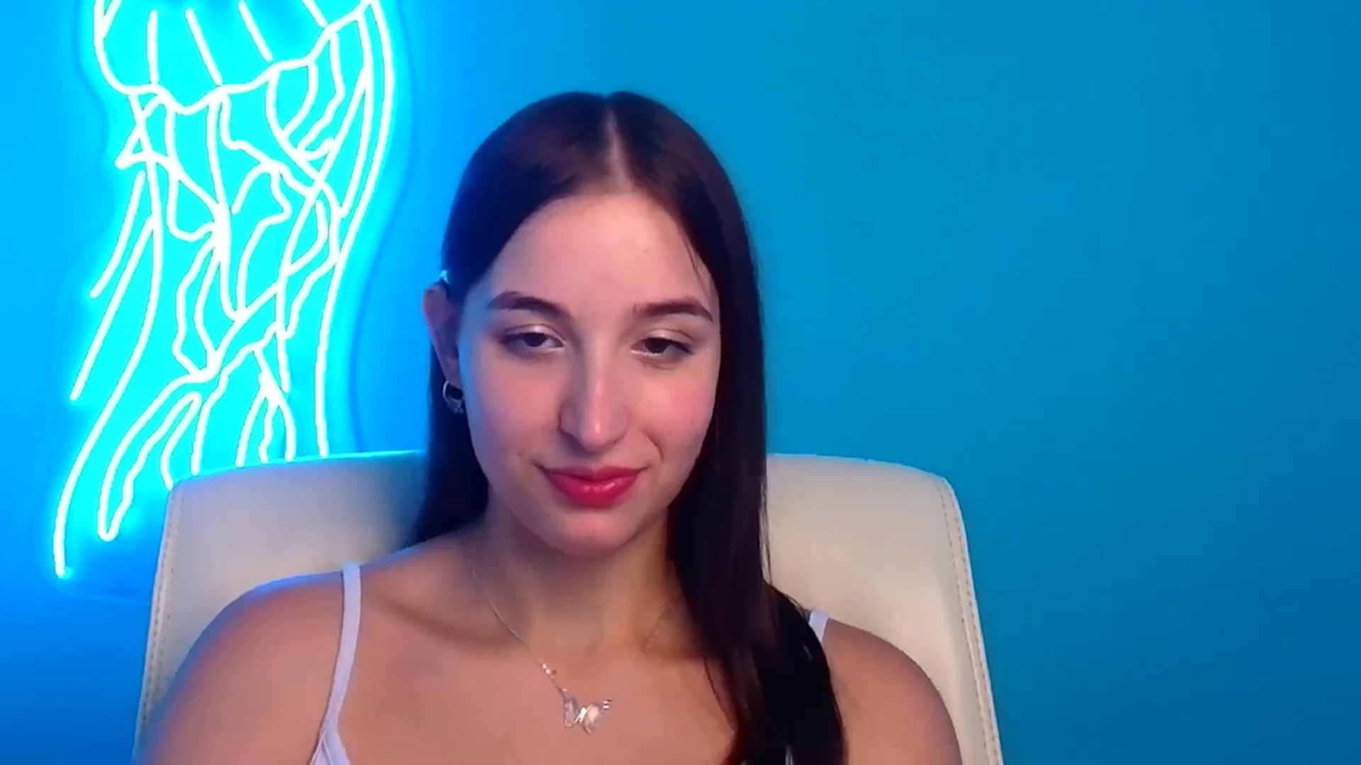 Gallery image thumbnail from Lilli_Fun's myfreecams stream on, 07/20/2024, 08:14 image 4 of 20