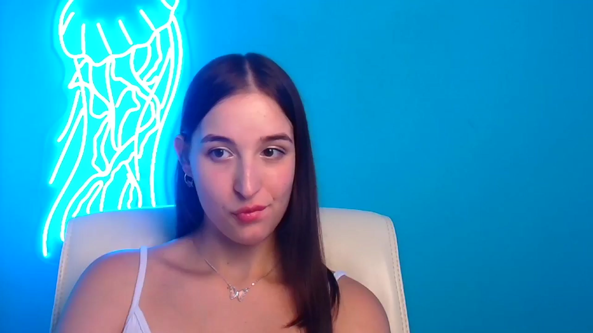 Gallery image thumbnail from Lilli_Fun's myfreecams stream on, 07/20/2024, 09:06 image 9 of 20