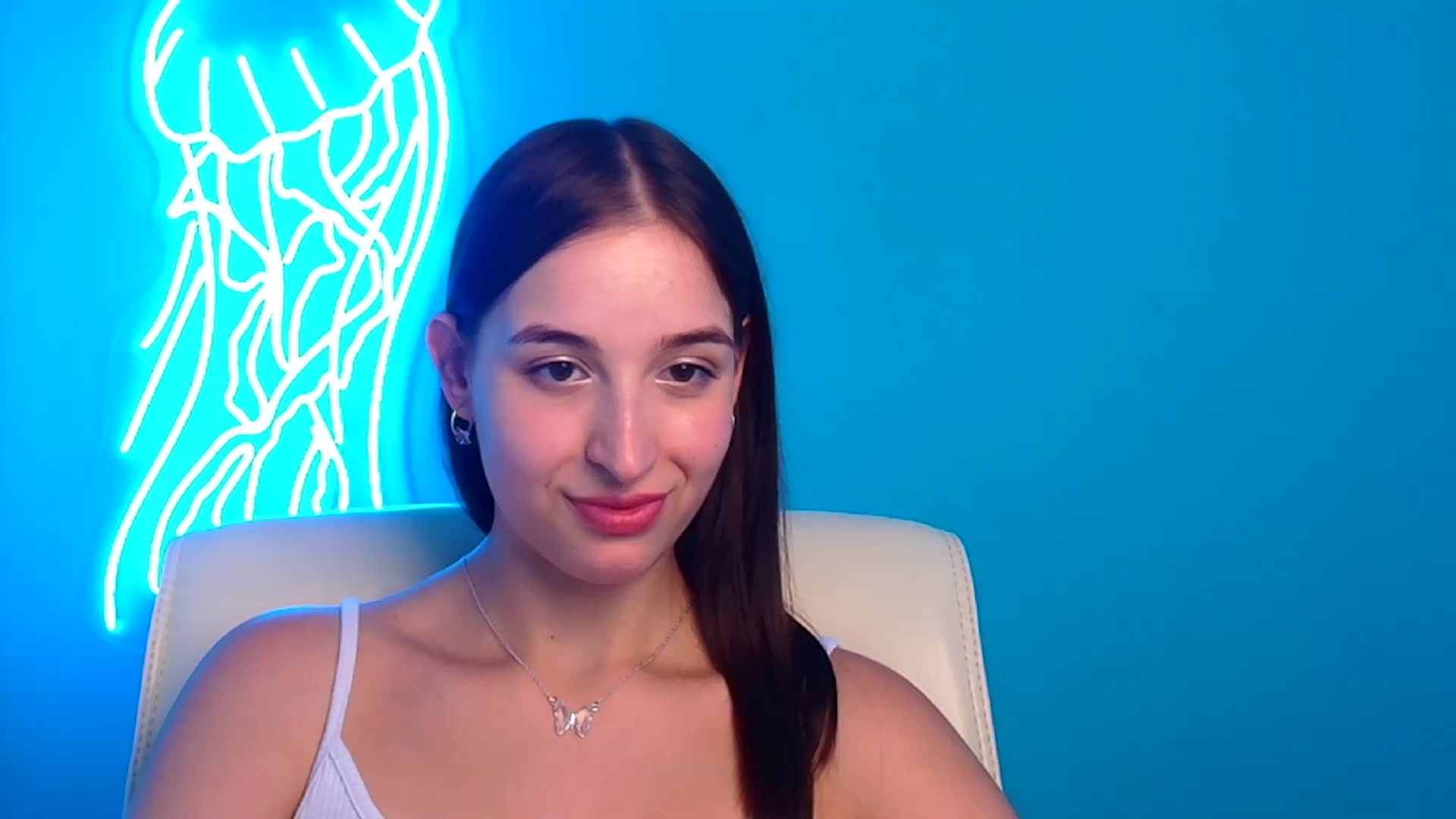 Gallery image thumbnail from Lilli_Fun's myfreecams stream on, 07/20/2024, 09:06 image 3 of 20