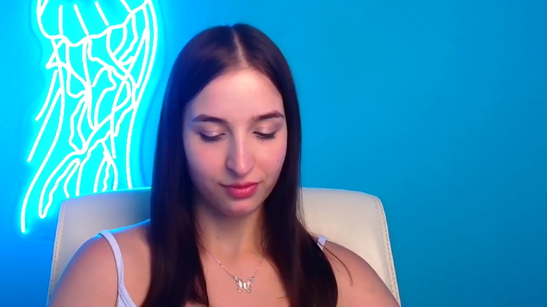 Gallery image thumbnail from Lilli_Fun's myfreecams stream on, 07/20/2024, 09:37 image 4 of 20