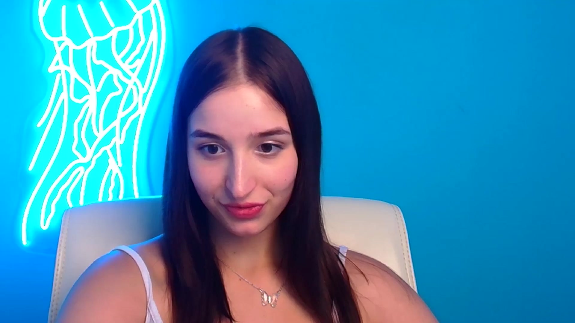 Gallery image thumbnail from Lilli_Fun's myfreecams stream on, 07/20/2024, 09:37 image 12 of 20