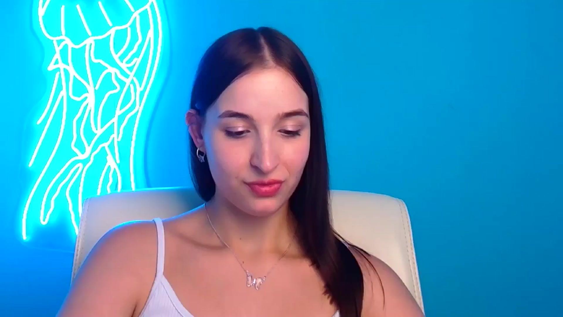 Gallery image thumbnail from Lilli_Fun's myfreecams stream on, 07/20/2024, 09:54 image 18 of 20