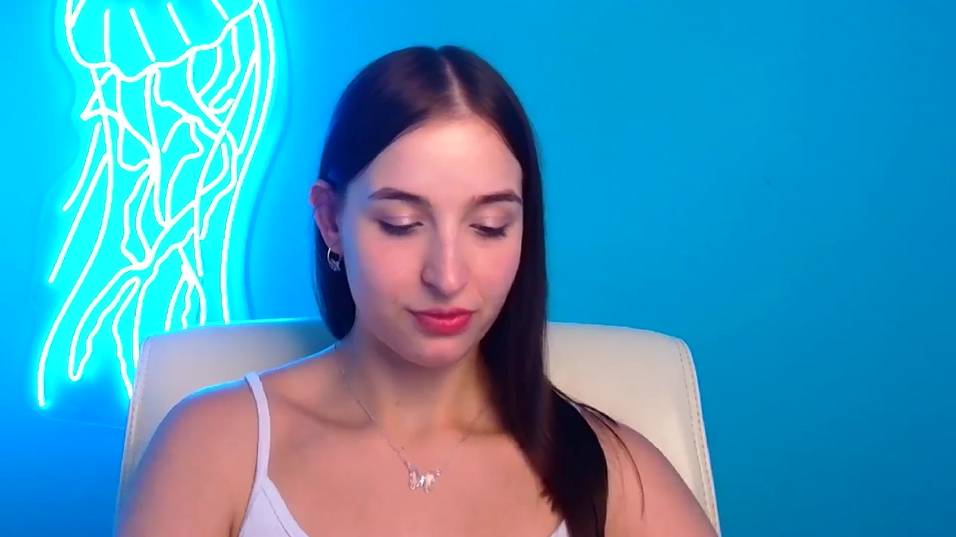 Gallery image thumbnail from Lilli_Fun's myfreecams stream on, 07/20/2024, 09:54 image 17 of 20