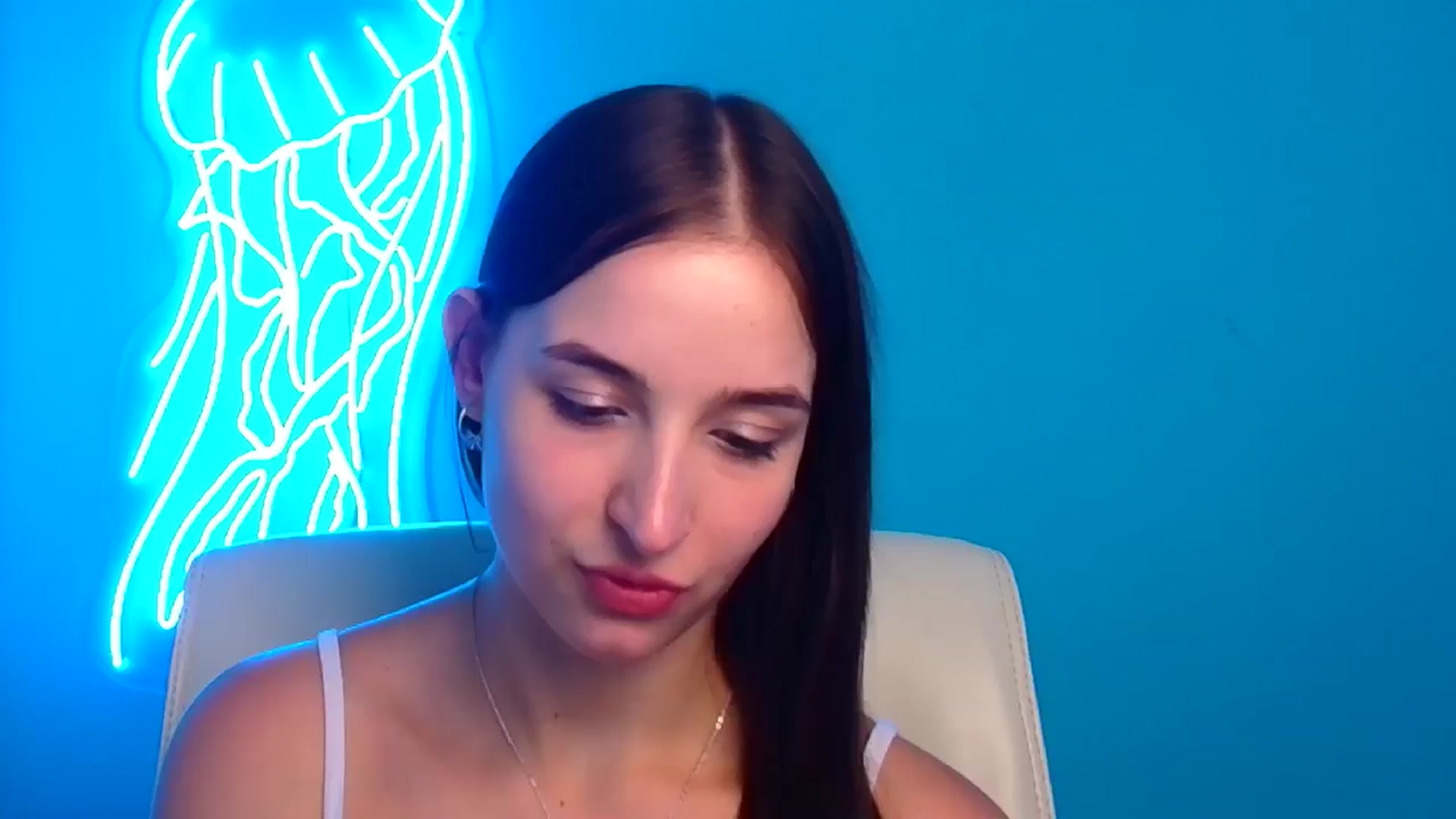 Gallery image thumbnail from Lilli_Fun's myfreecams stream on, 07/20/2024, 10:41 image 7 of 20