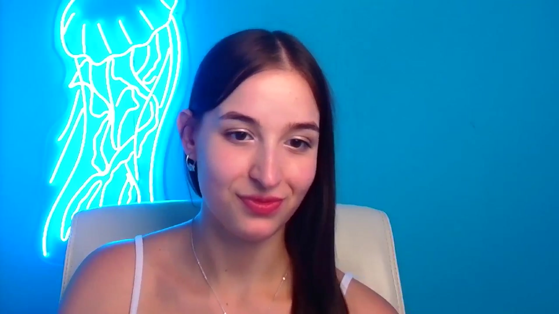 Gallery image thumbnail from Lilli_Fun's myfreecams stream on, 07/20/2024, 10:41 image 3 of 20