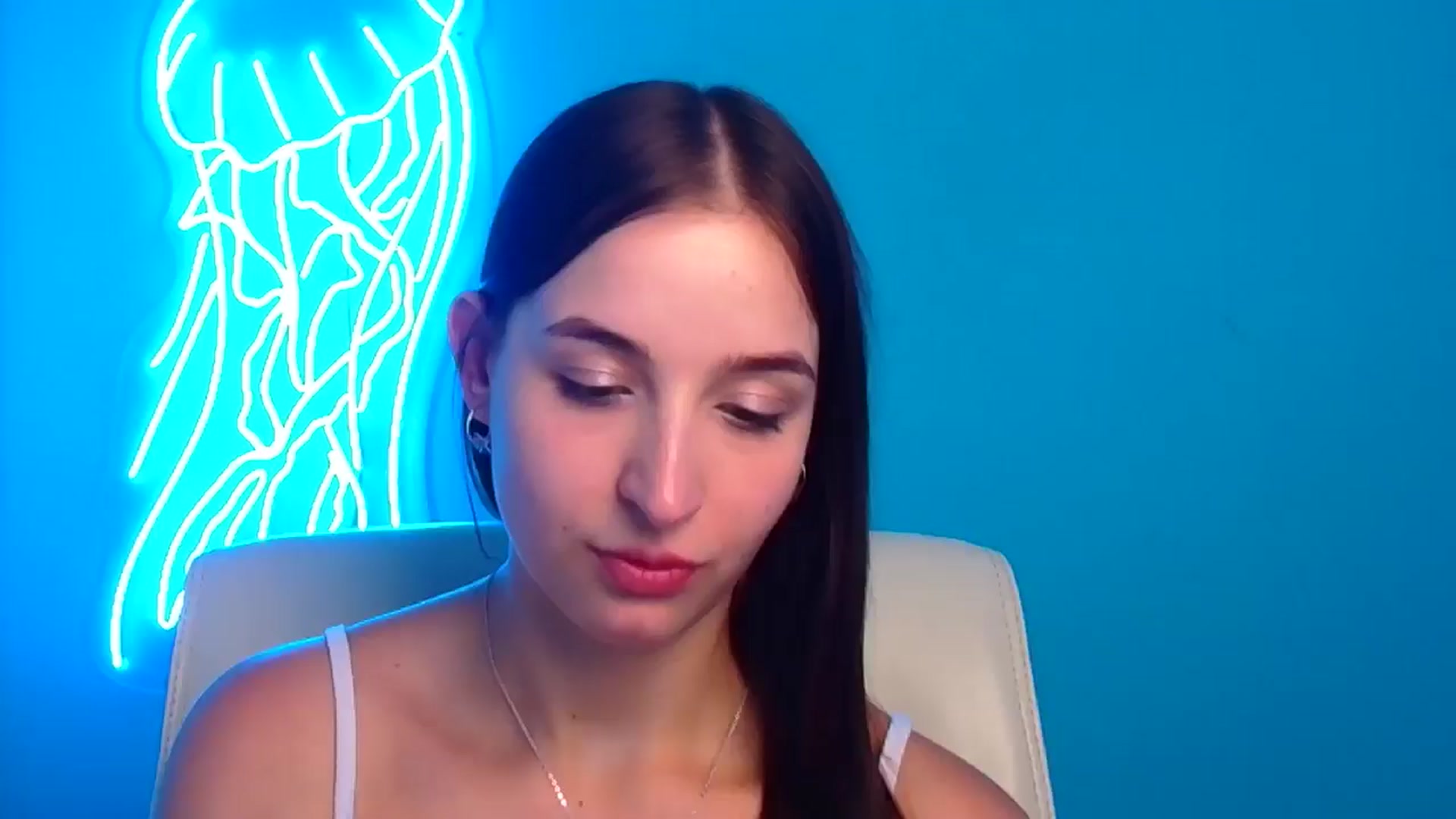 Gallery image thumbnail from Lilli_Fun's myfreecams stream on, 07/20/2024, 10:41 image 6 of 20