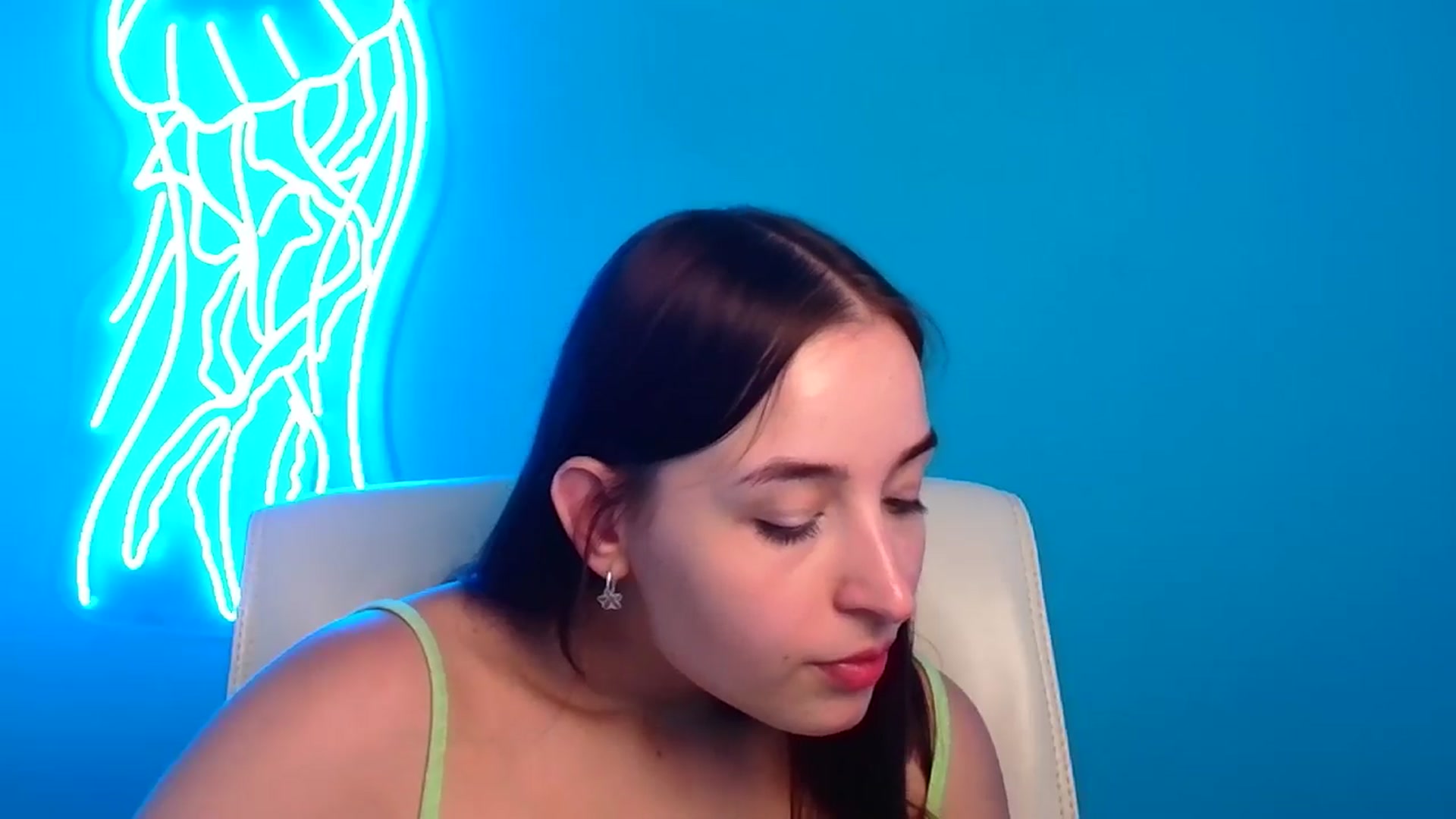 Gallery image thumbnail from Lilli_Fun's myfreecams stream on, 07/21/2024, 08:34 image 11 of 20