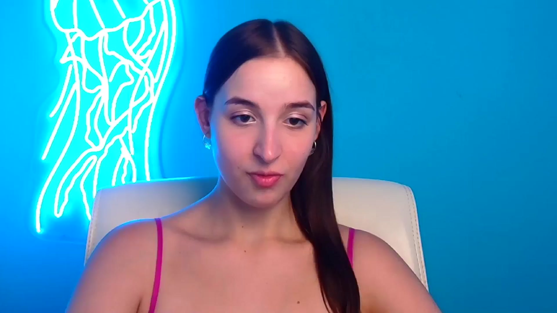 Gallery image thumbnail from Lilli_Fun's myfreecams stream on, 07/21/2024, 13:23 image 3 of 20