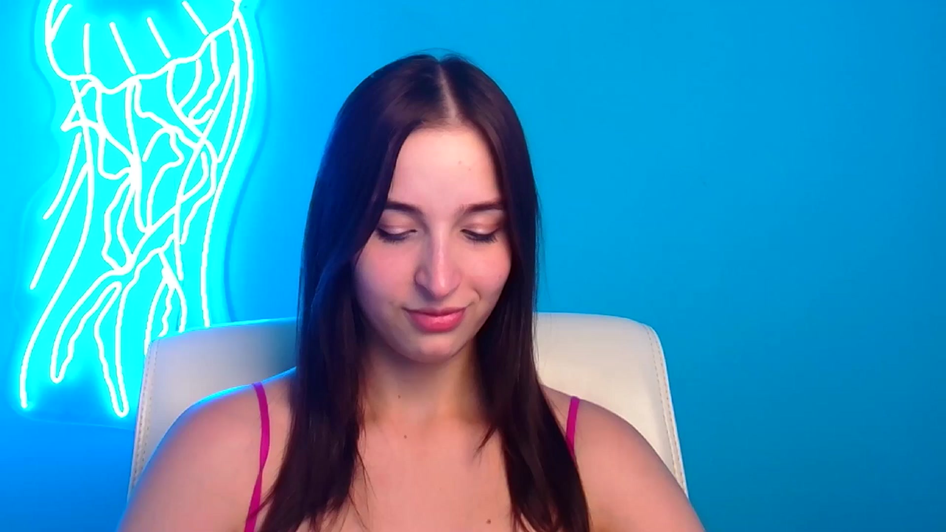 Gallery image thumbnail from Lilli_Fun's myfreecams stream on, 07/21/2024, 14:29 image 1 of 20