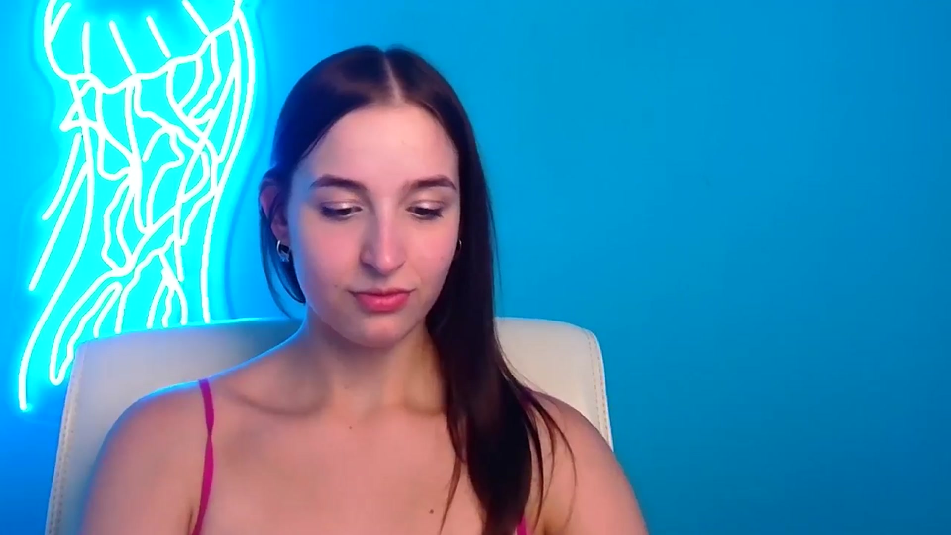 Gallery image thumbnail from Lilli_Fun's myfreecams stream on, 07/21/2024, 14:29 image 8 of 20