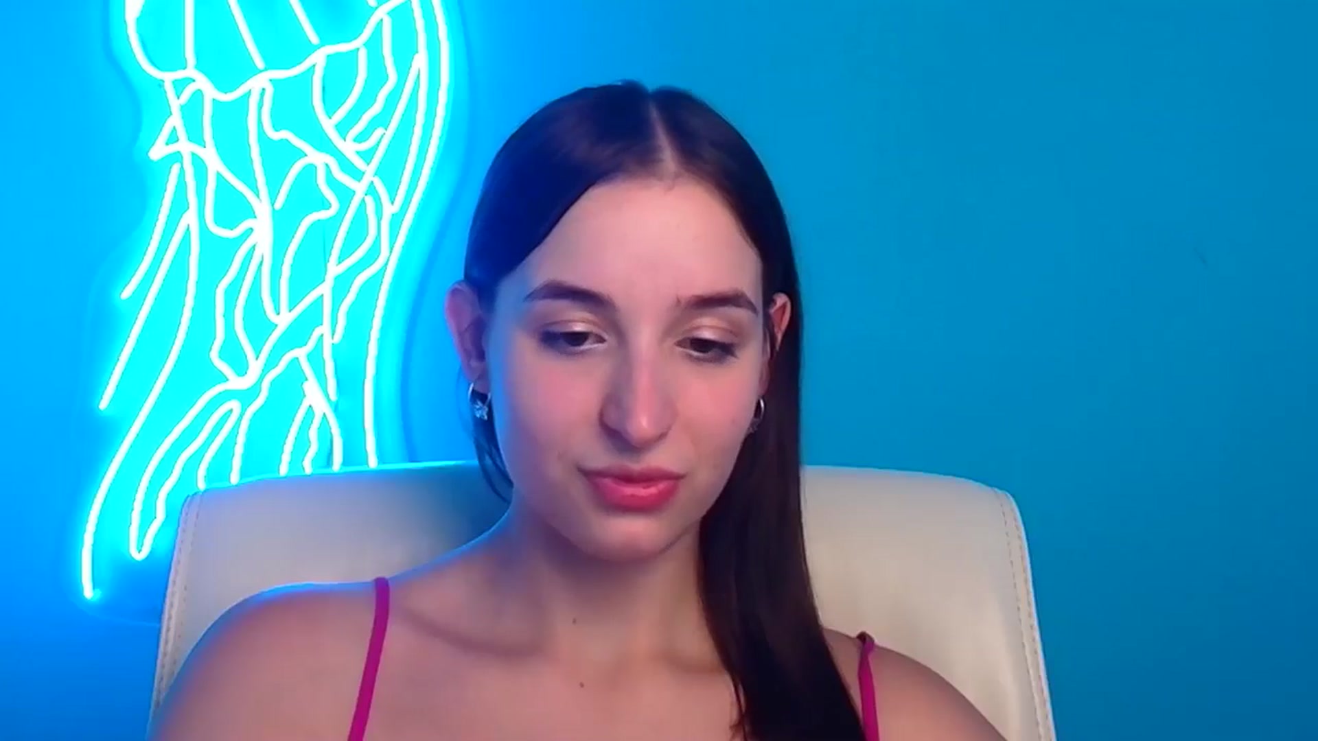Gallery image thumbnail from Lilli_Fun's myfreecams stream on, 07/21/2024, 15:56 image 3 of 20
