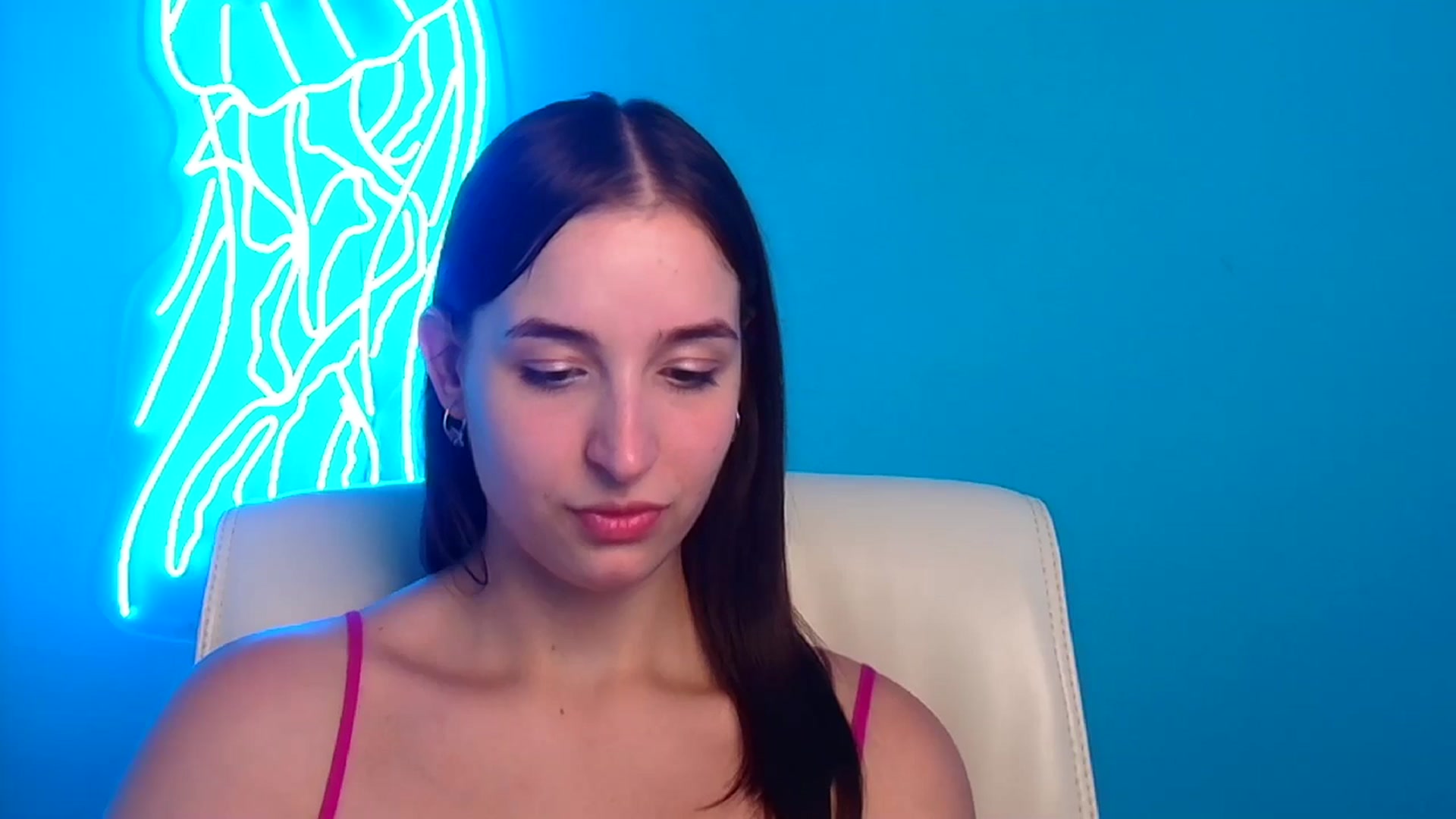 Gallery image thumbnail from Lilli_Fun's myfreecams stream on, 07/21/2024, 15:56 image 14 of 20