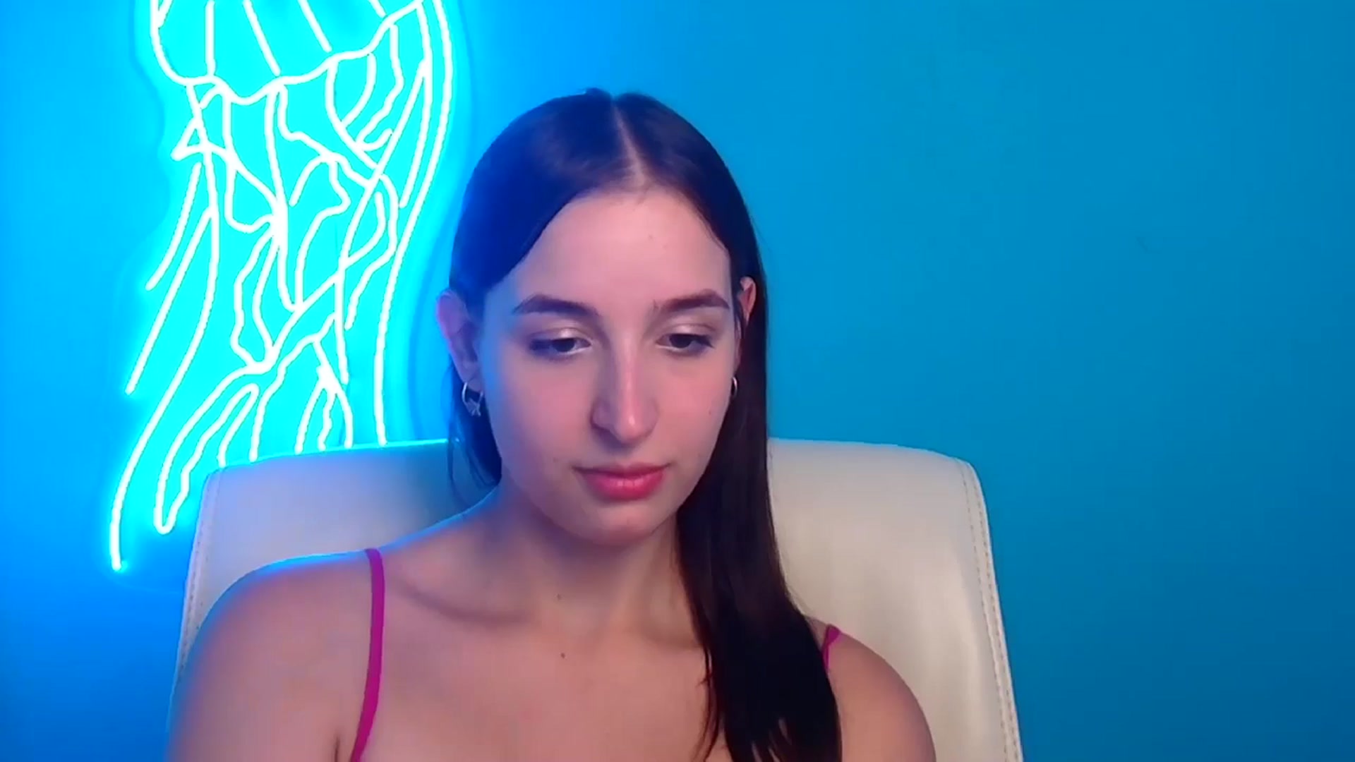 Gallery image thumbnail from Lilli_Fun's myfreecams stream on, 07/21/2024, 15:56 image 4 of 20