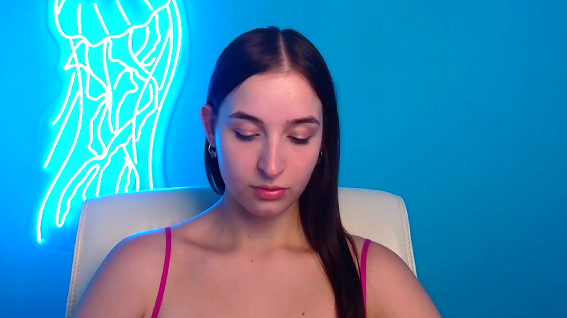 Gallery image thumbnail from Lilli_Fun's myfreecams stream on, 07/21/2024, 16:20 image 7 of 20