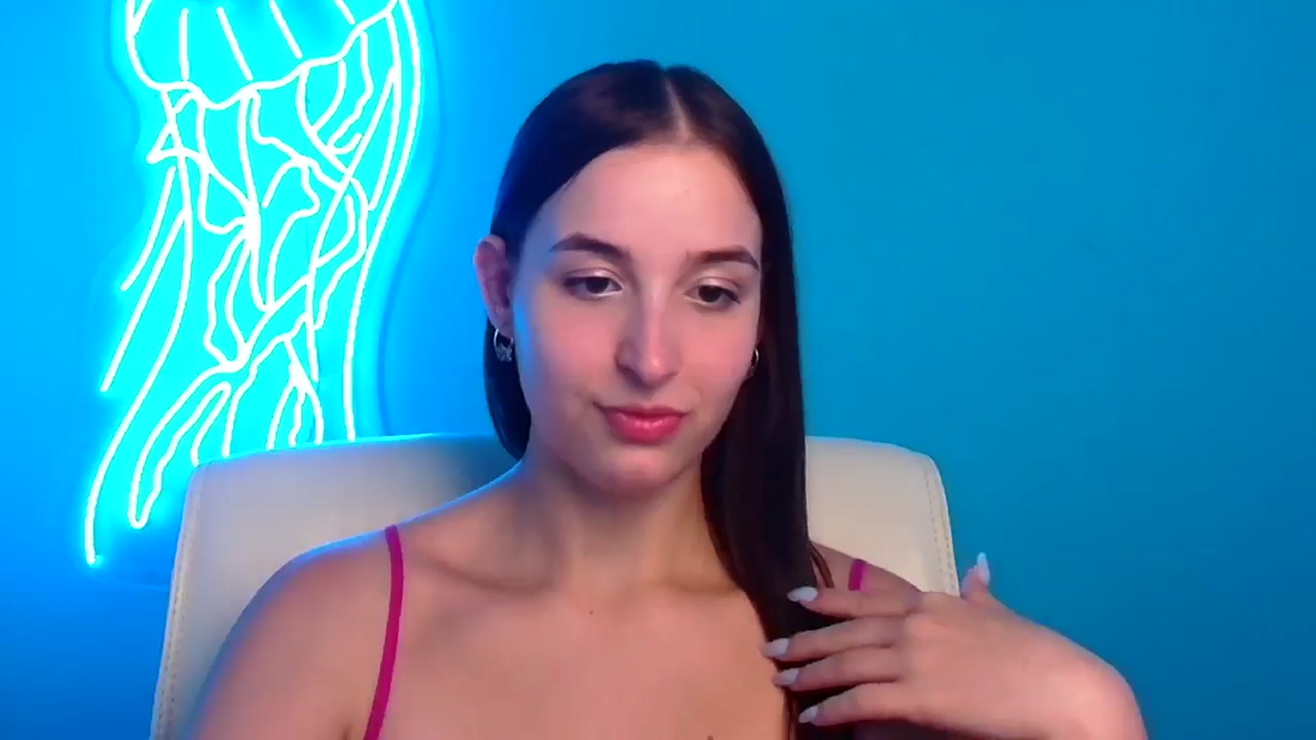 Gallery image thumbnail from Lilli_Fun's myfreecams stream on, 07/21/2024, 16:20 image 8 of 20