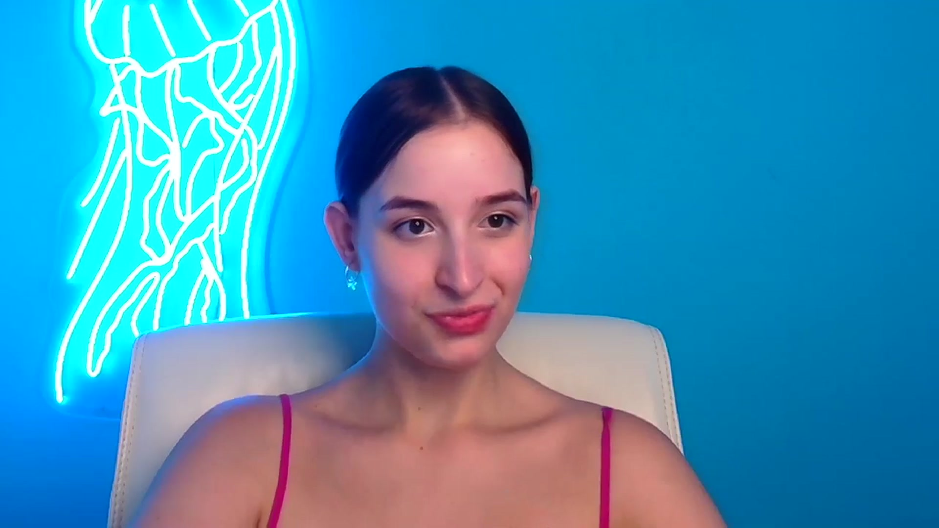 Gallery image thumbnail from Lilli_Fun's myfreecams stream on, 07/21/2024, 16:20 image 19 of 20