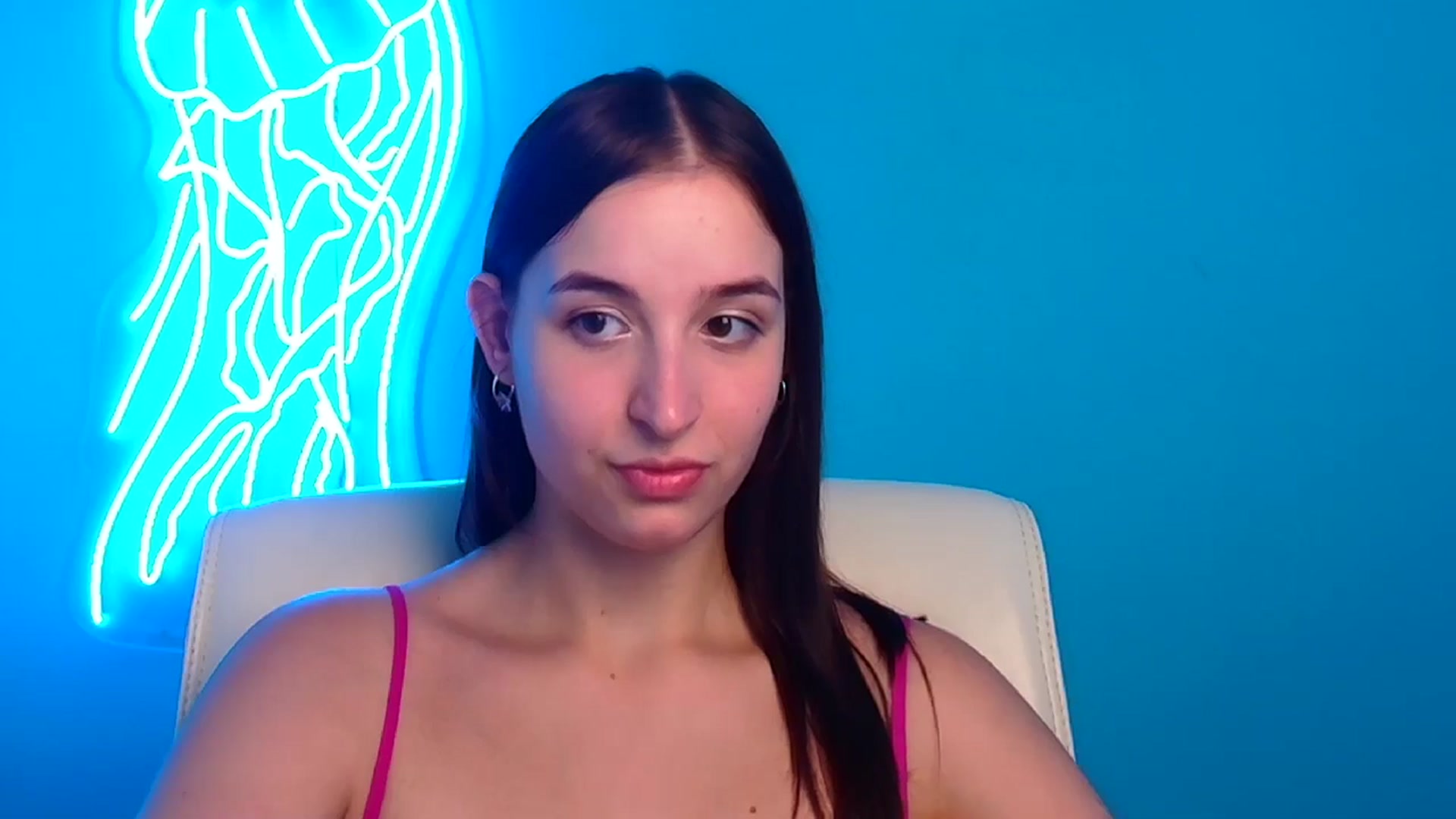 Gallery image thumbnail from Lilli_Fun's myfreecams stream on, 07/21/2024, 16:20 image 14 of 20
