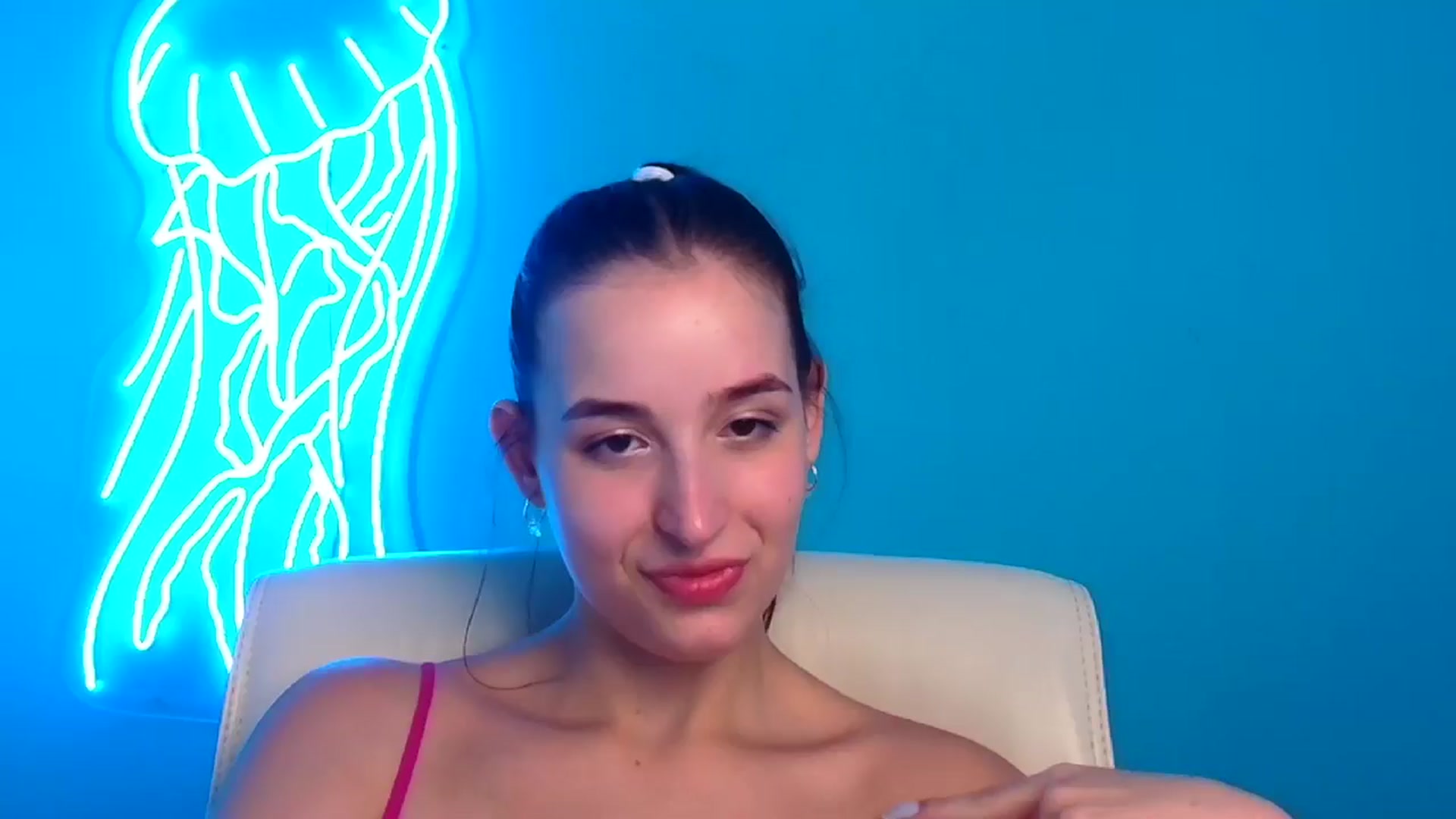Gallery image thumbnail from Lilli_Fun's myfreecams stream on, 07/21/2024, 16:54 image 19 of 20