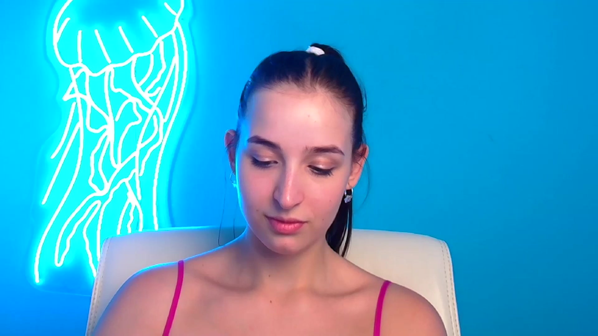 Gallery image thumbnail from Lilli_Fun's myfreecams stream on, 07/21/2024, 16:54 image 7 of 20