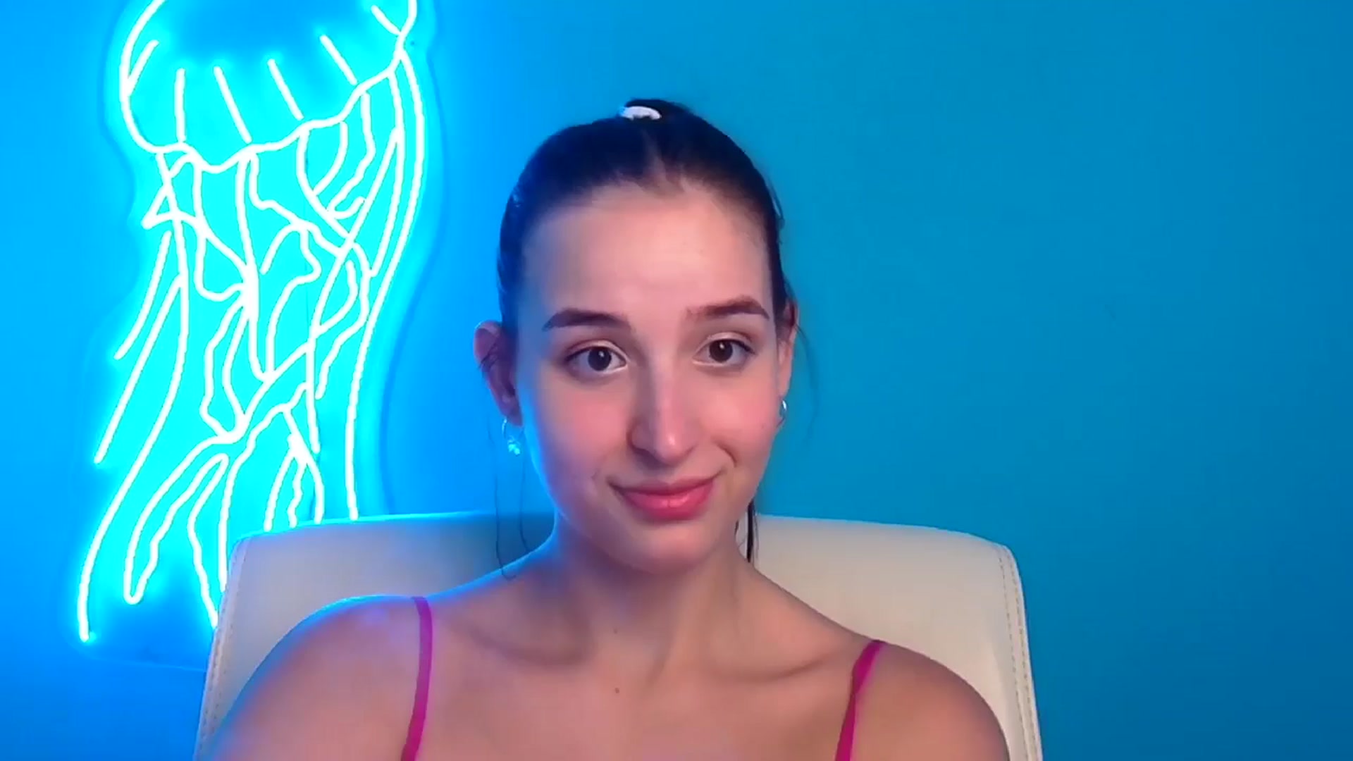 Gallery image thumbnail from Lilli_Fun's myfreecams stream on, 07/21/2024, 16:54 image 10 of 20