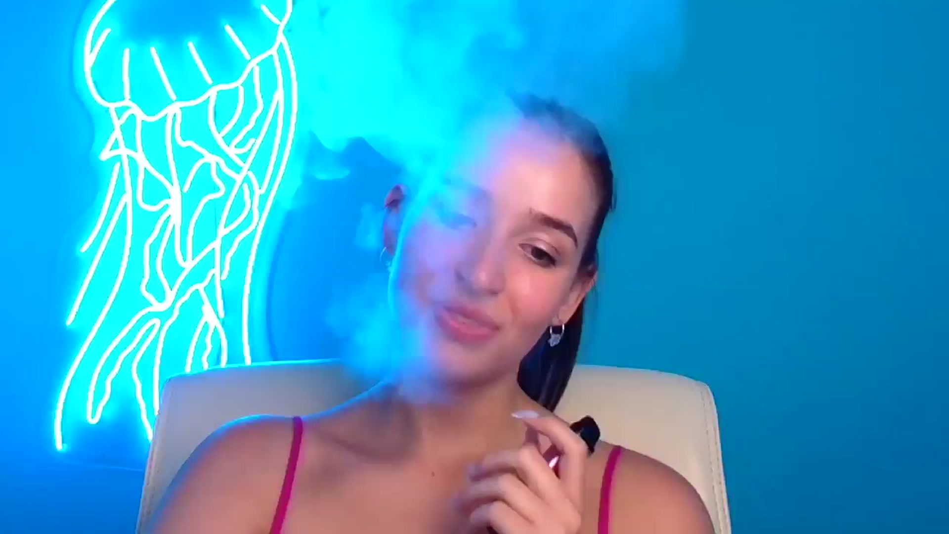 Gallery image thumbnail from Lilli_Fun's myfreecams stream on, 07/21/2024, 16:54 image 8 of 20