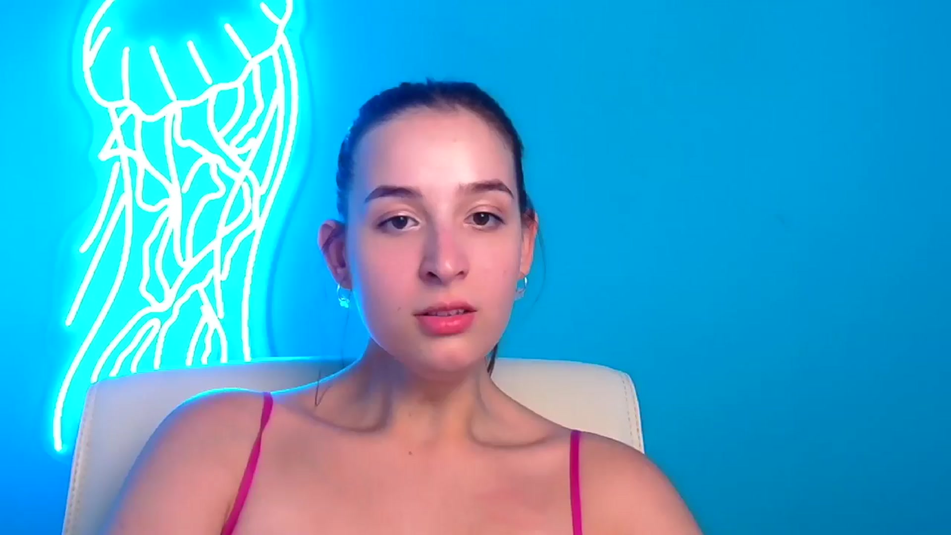 Gallery image thumbnail from Lilli_Fun's myfreecams stream on, 07/21/2024, 16:54 image 1 of 20