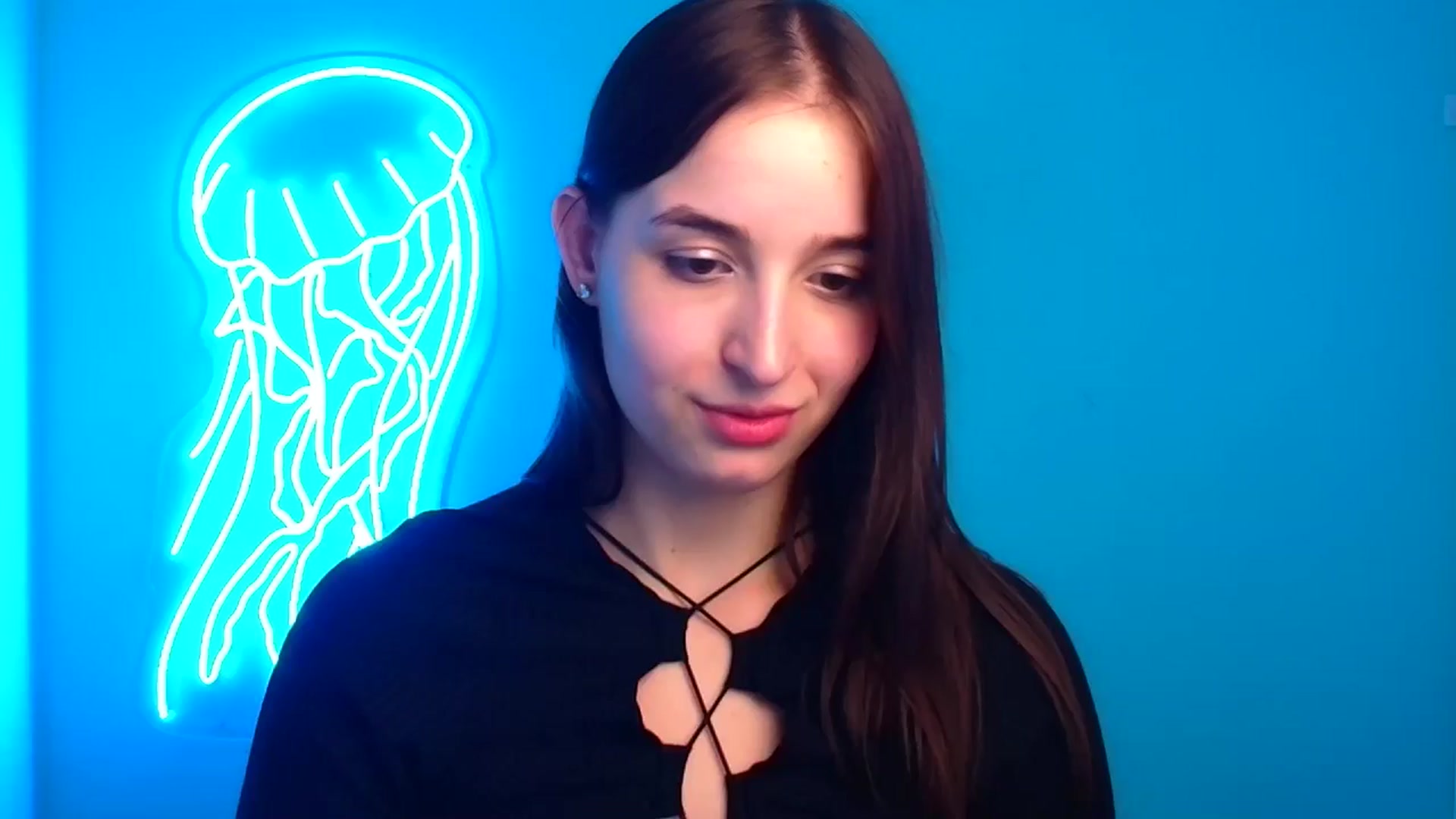 Gallery image thumbnail from Lilli_Fun's myfreecams stream on, 07/22/2024, 23:32 image 18 of 20