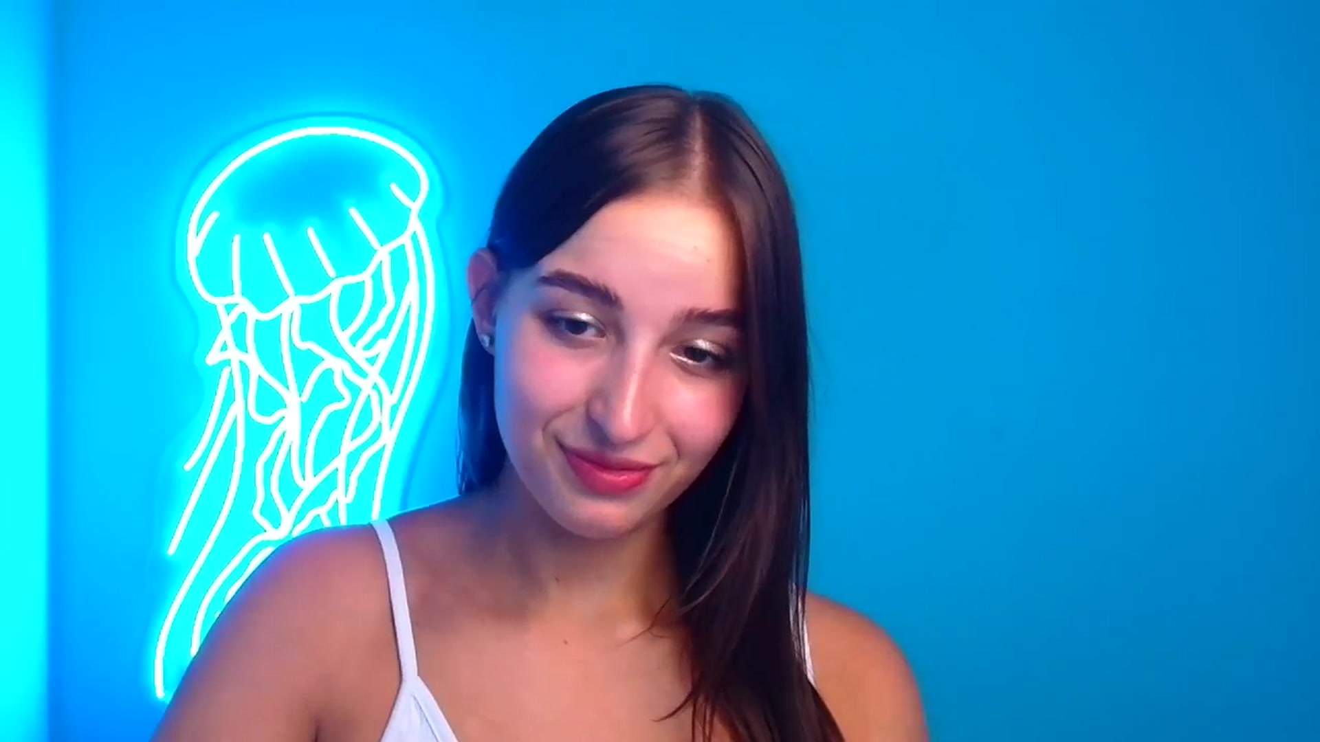 Gallery image thumbnail from Lilli_Fun's myfreecams stream on, 08/09/2024, 08:32 image 8 of 20